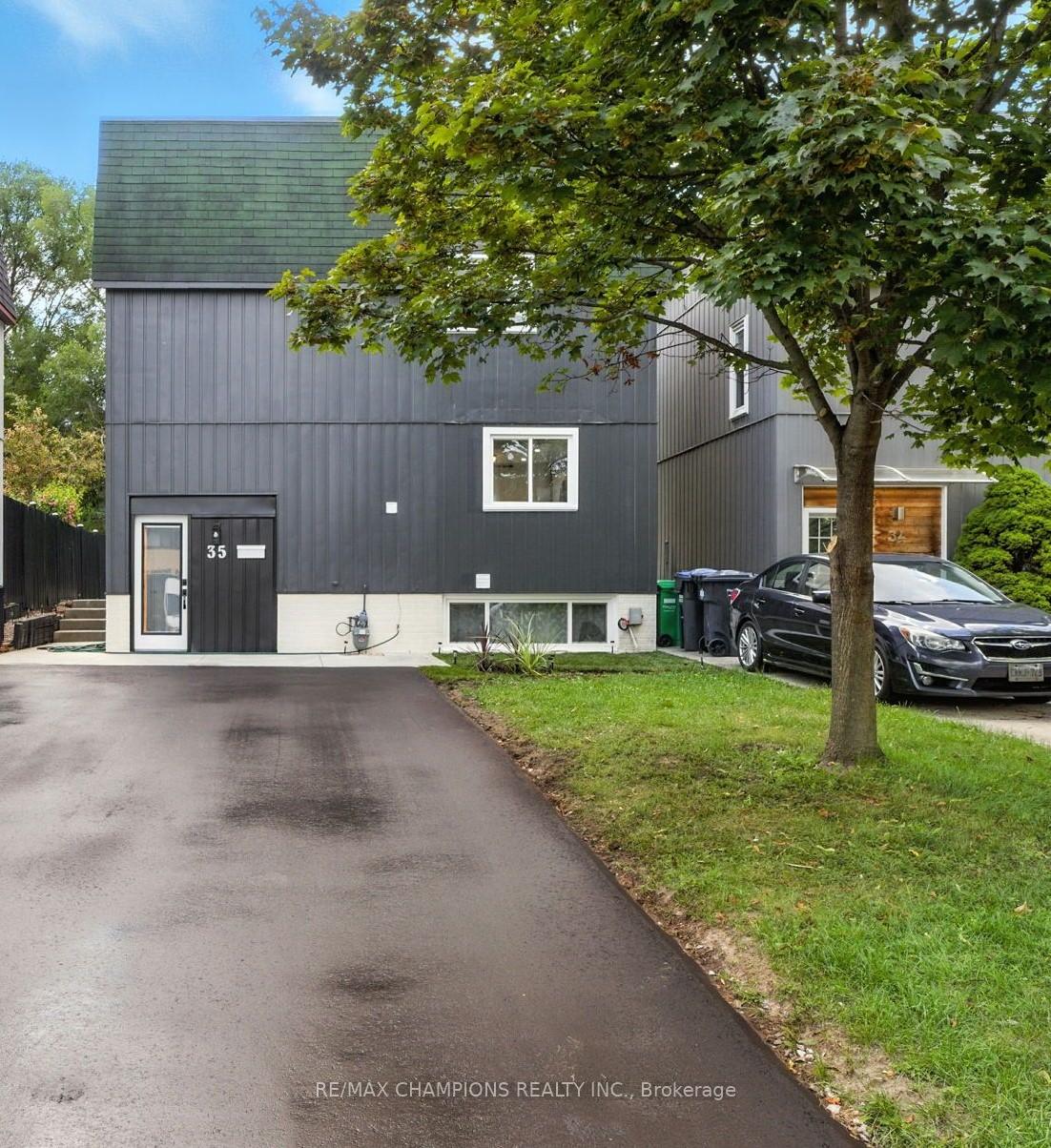 Photo 1 of 35 Hercules Court, Brampton, Central Park — HOMEH