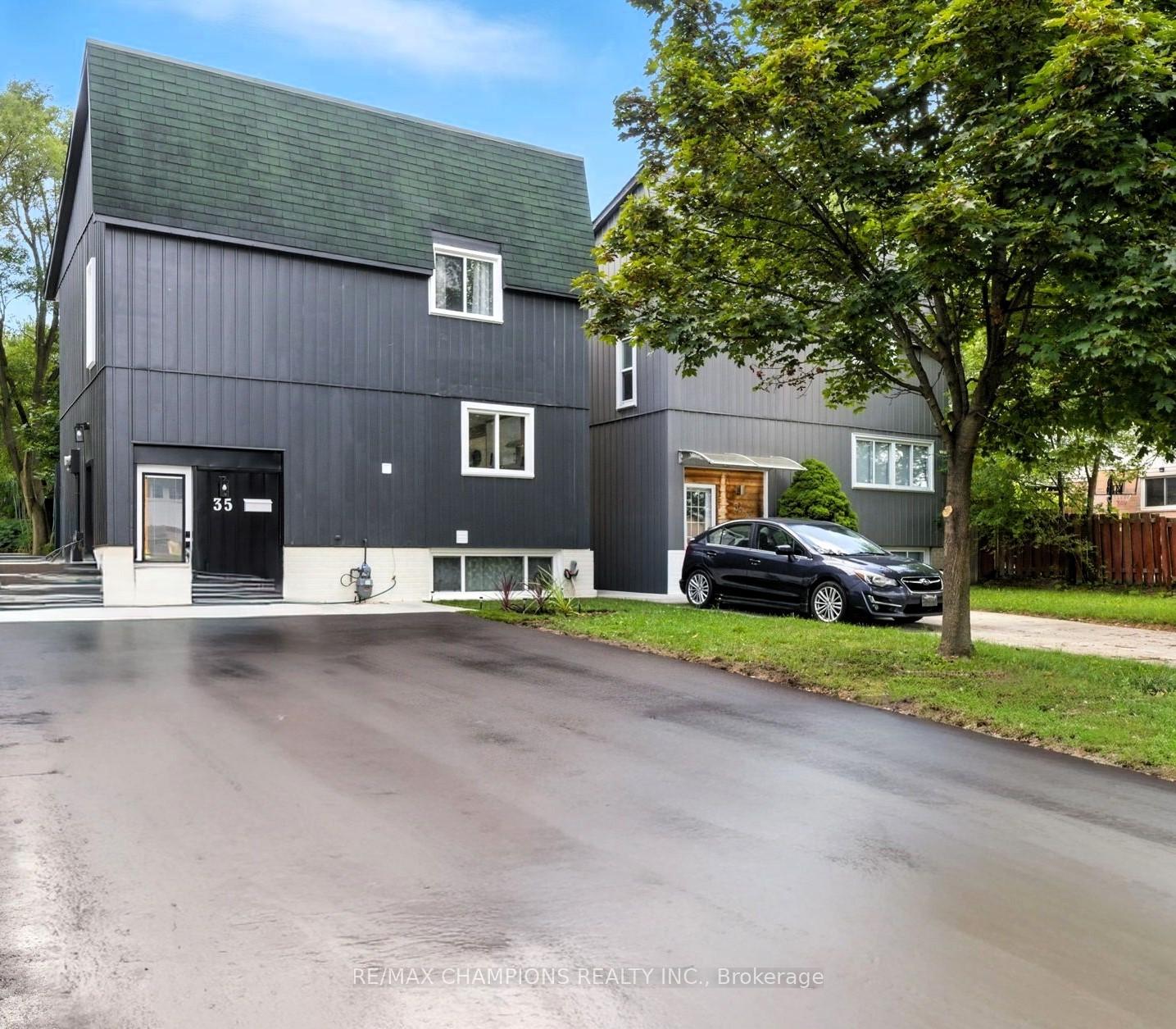 Photo 2 of 35 Hercules Court, Brampton, Central Park — HOMEH