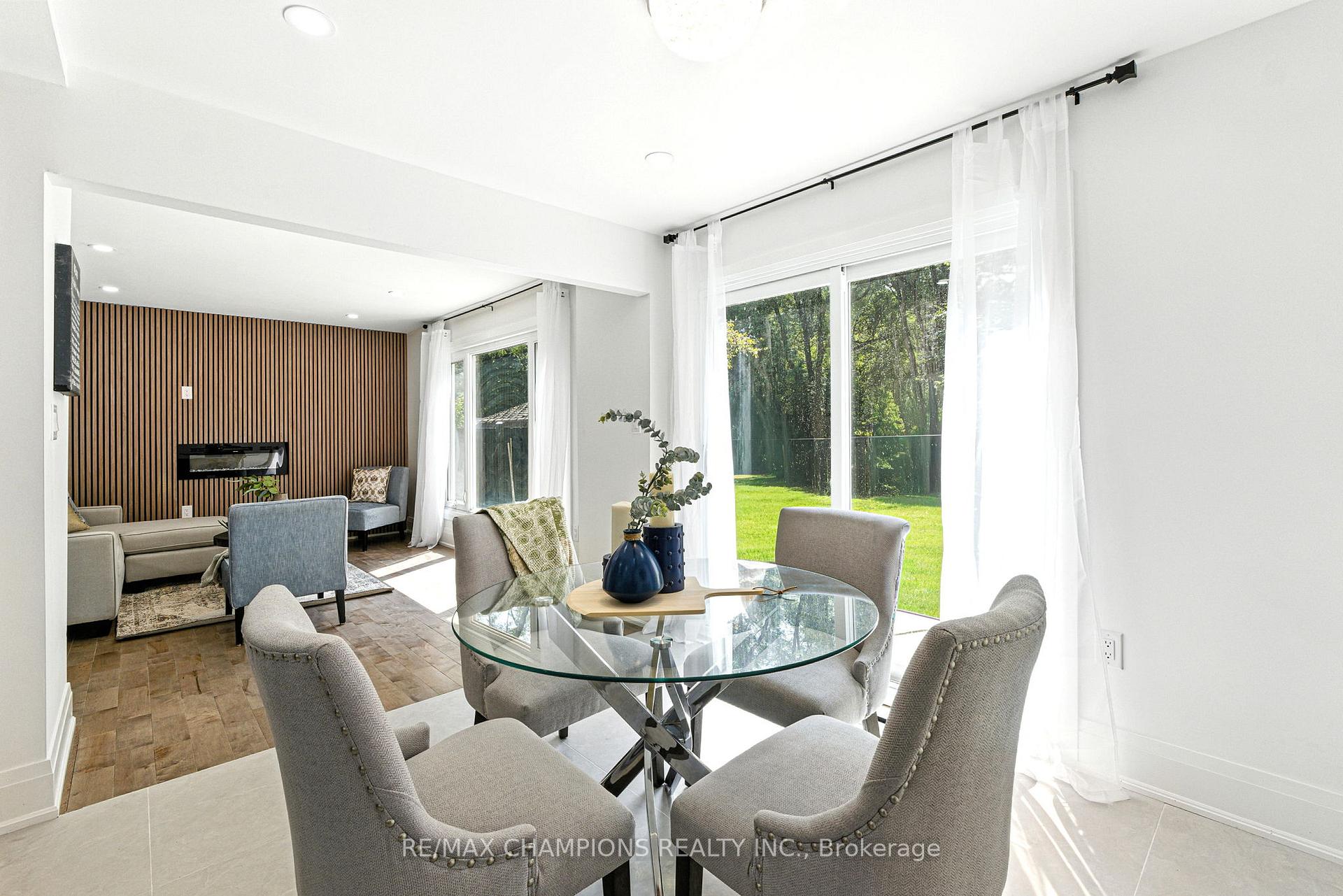 Photo 11 of 35 Hercules Court, Brampton, Central Park — HOMEH