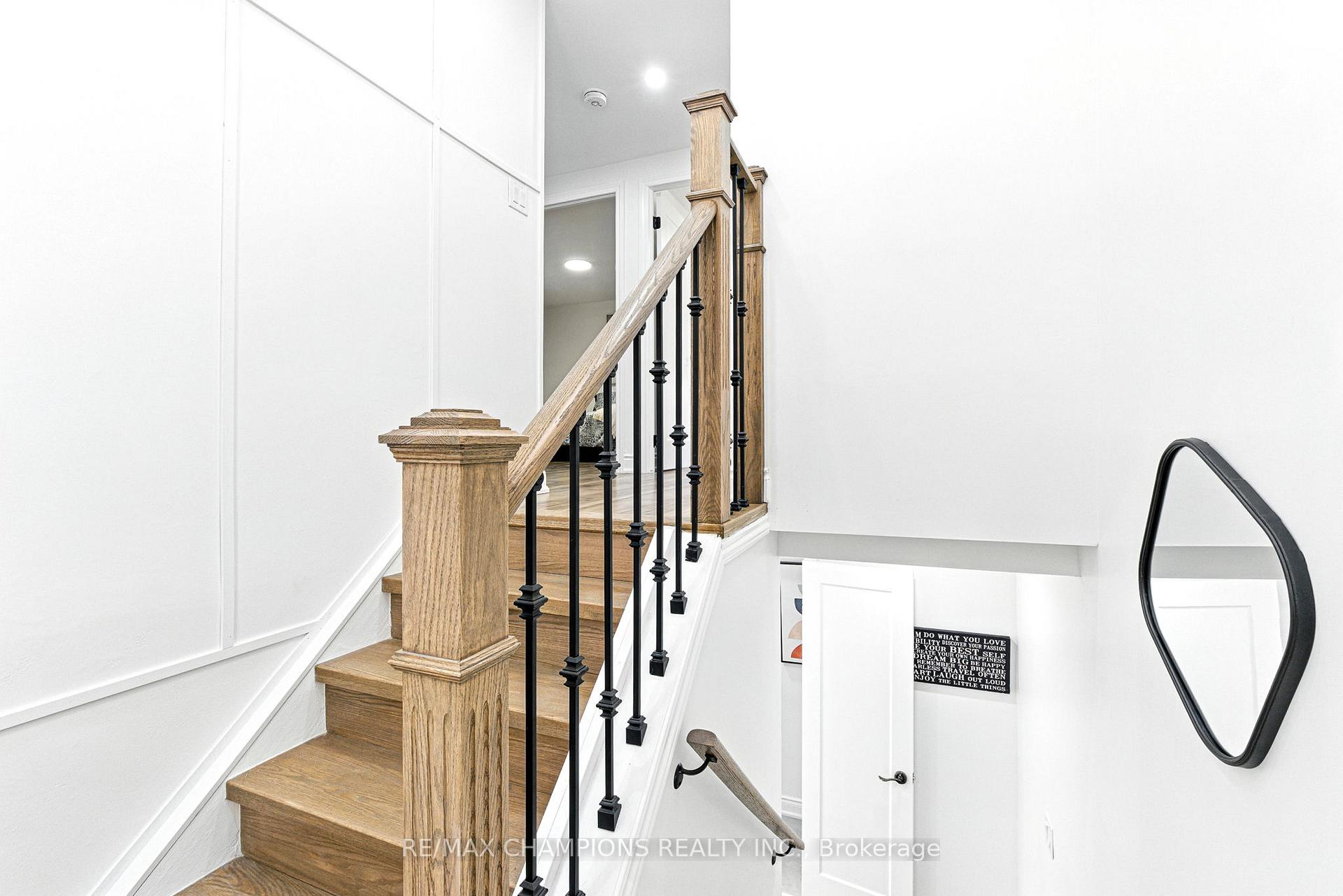 Photo 19 of 35 Hercules Court, Brampton, Central Park — HOMEH