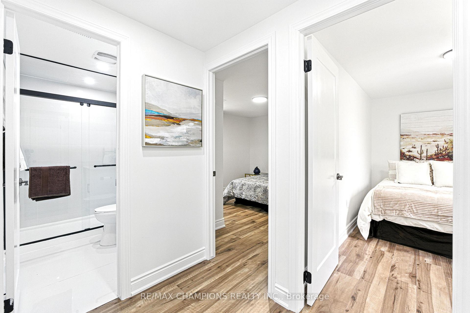 Photo 21 of 35 Hercules Court, Brampton, Central Park — HOMEH