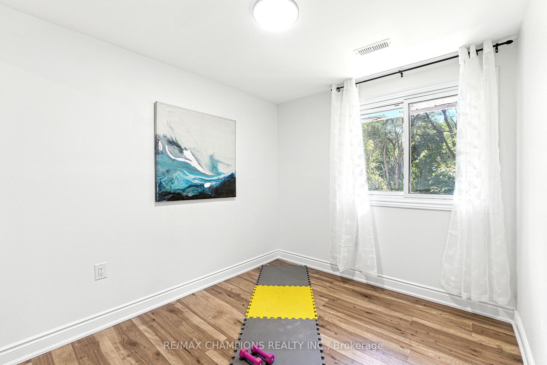 Photo 28 of 35 Hercules Court, Brampton, Central Park — HOMEH