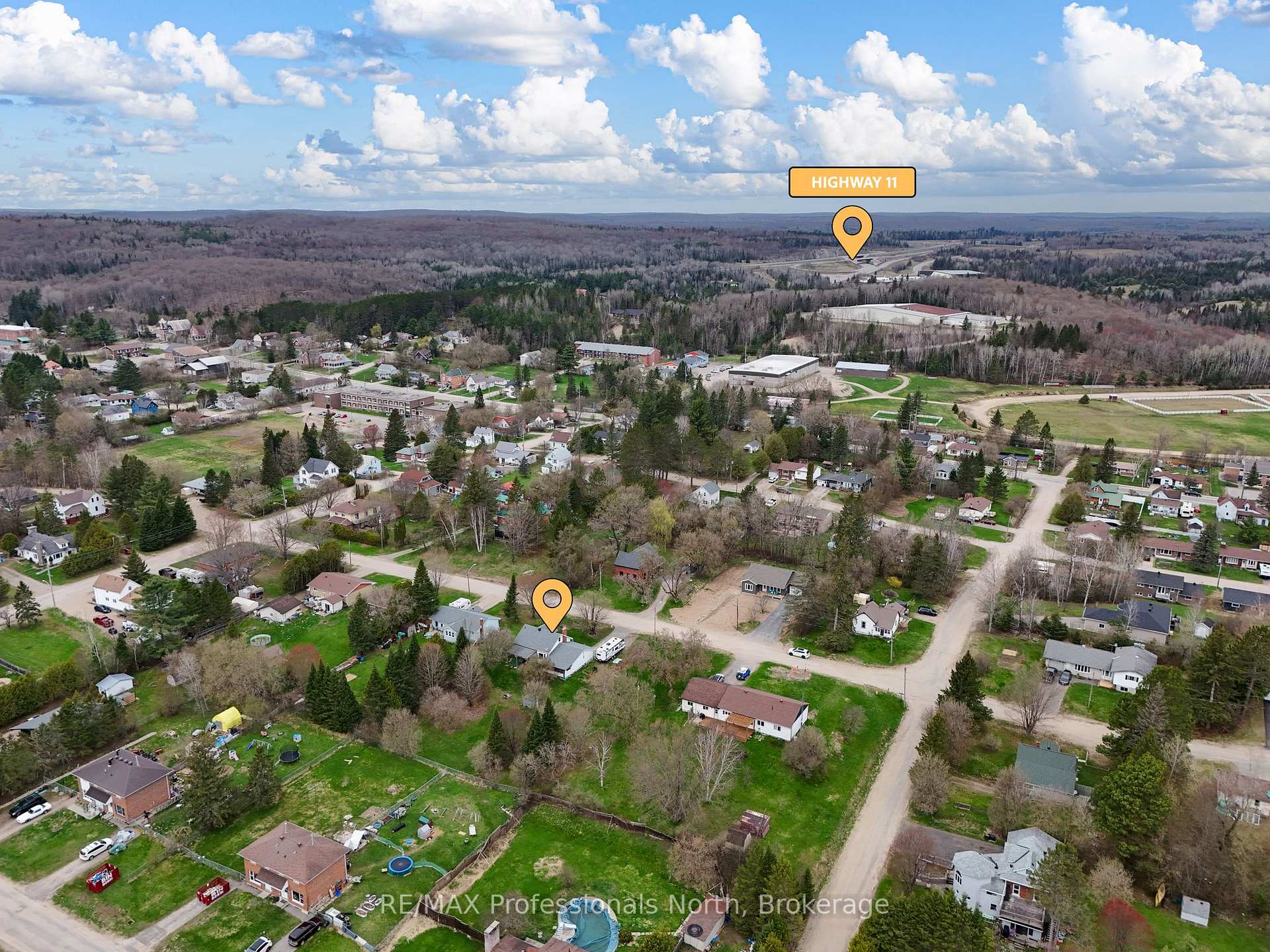 Photo 7 of 478 High Street, Burk's Falls — HOMEH