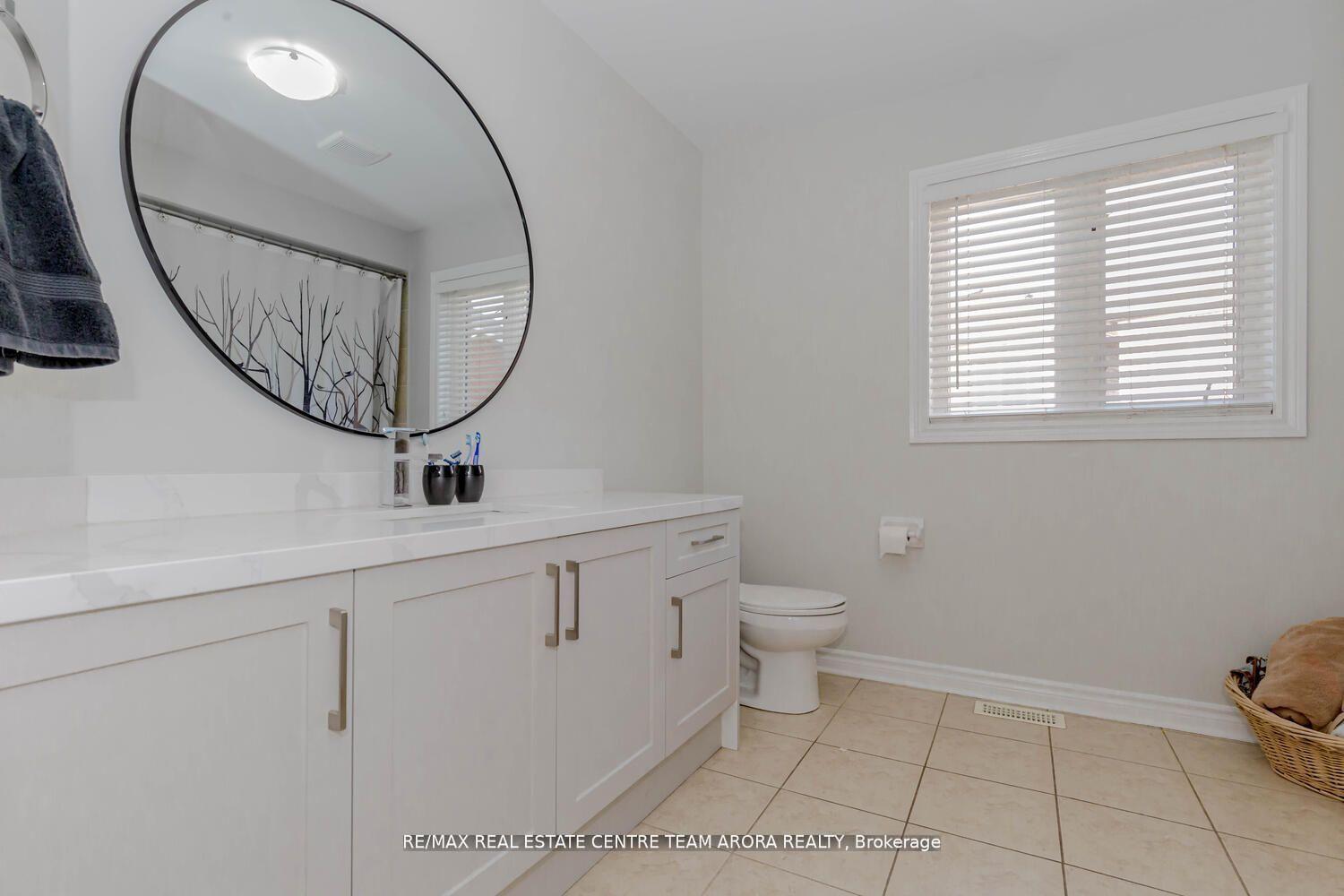 Photo 28 of 61 Charcoal Way, Brampton, Bram West — HOMEH