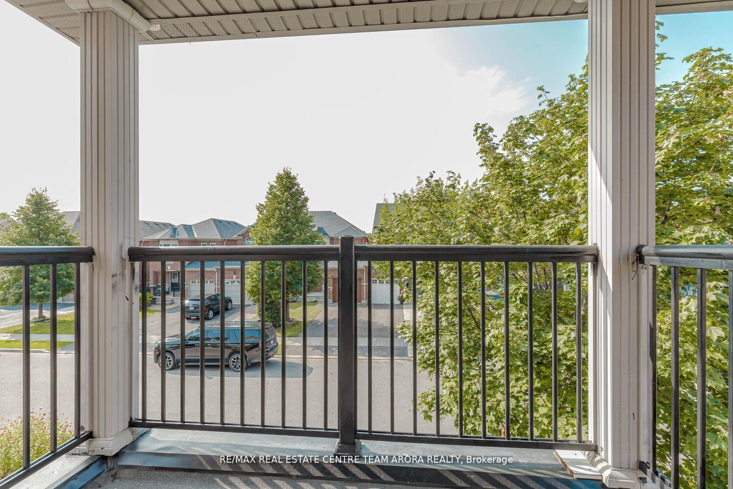 Photo 34 of 61 Charcoal Way, Brampton, Bram West — HOMEH