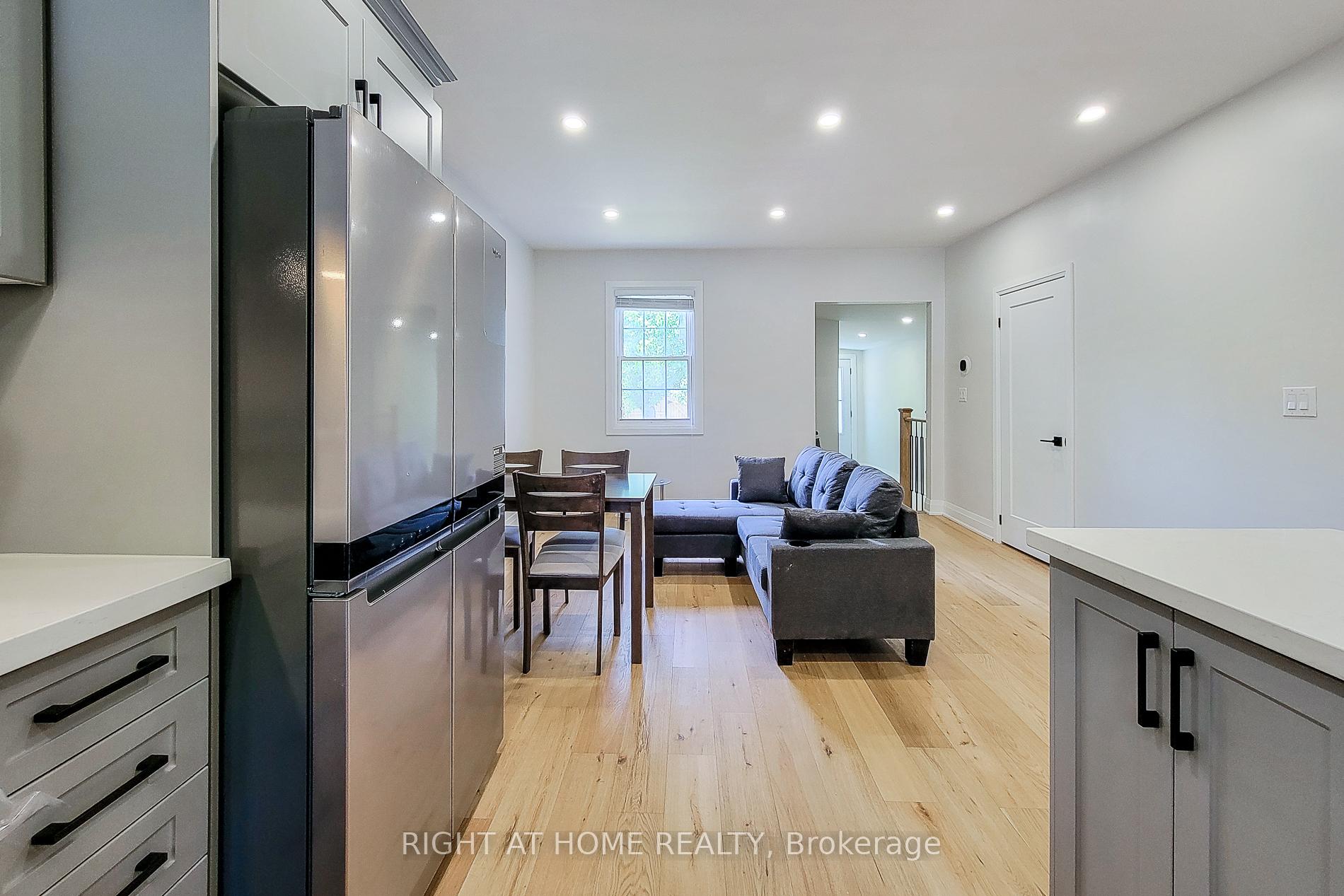 Photo 12 of 53 West Avenue N, Hamilton, Landsdale — HOMEH