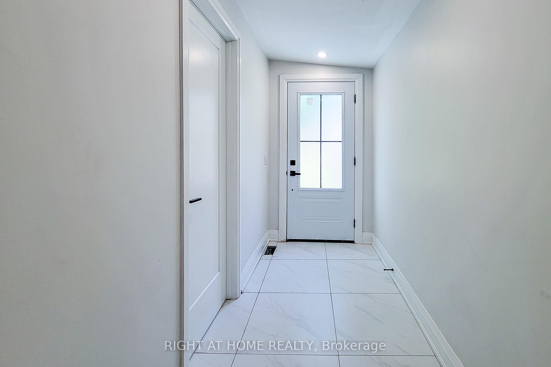 Photo 18 of 53 West Avenue N, Hamilton, Landsdale — HOMEH