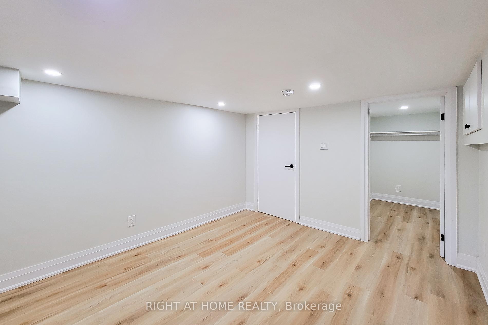 Photo 23 of 53 West Avenue N, Hamilton, Landsdale — HOMEH