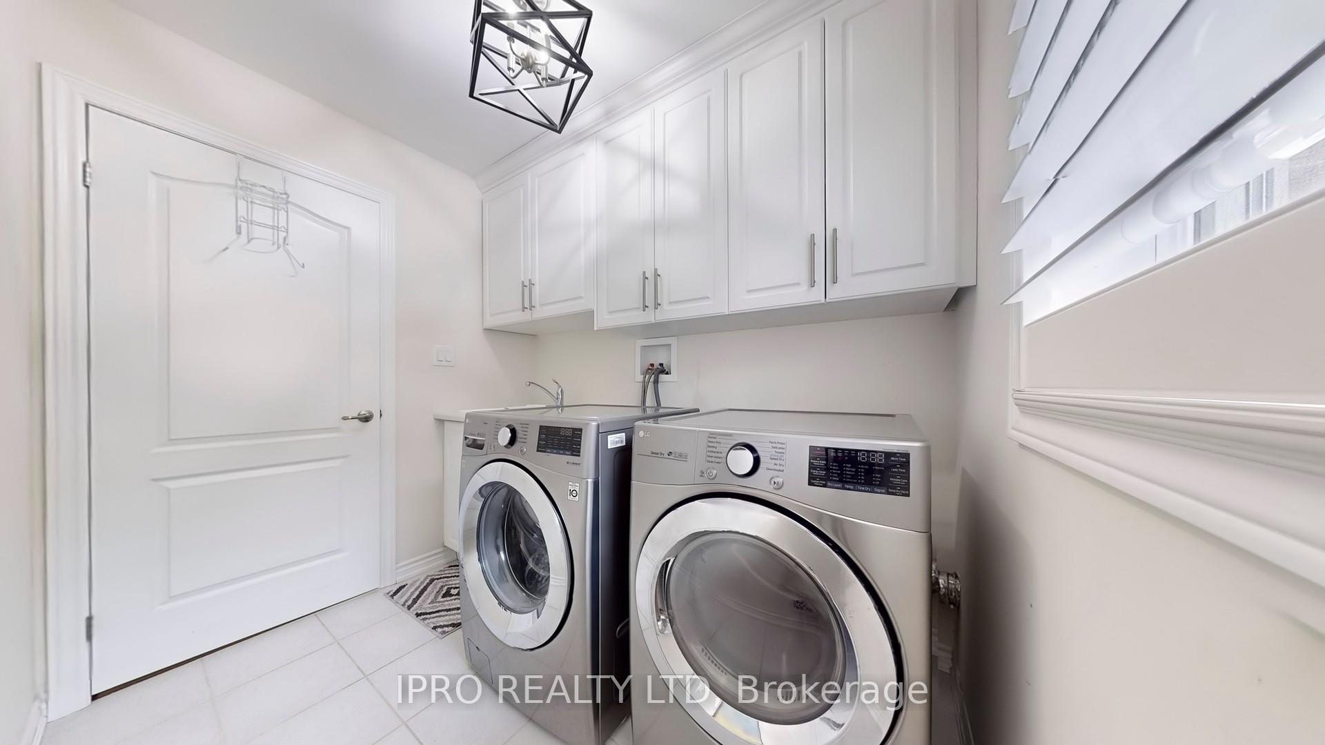 Photo 28 of 36 Yarmouth Street, Brampton, Northwest Brampton — HOMEH