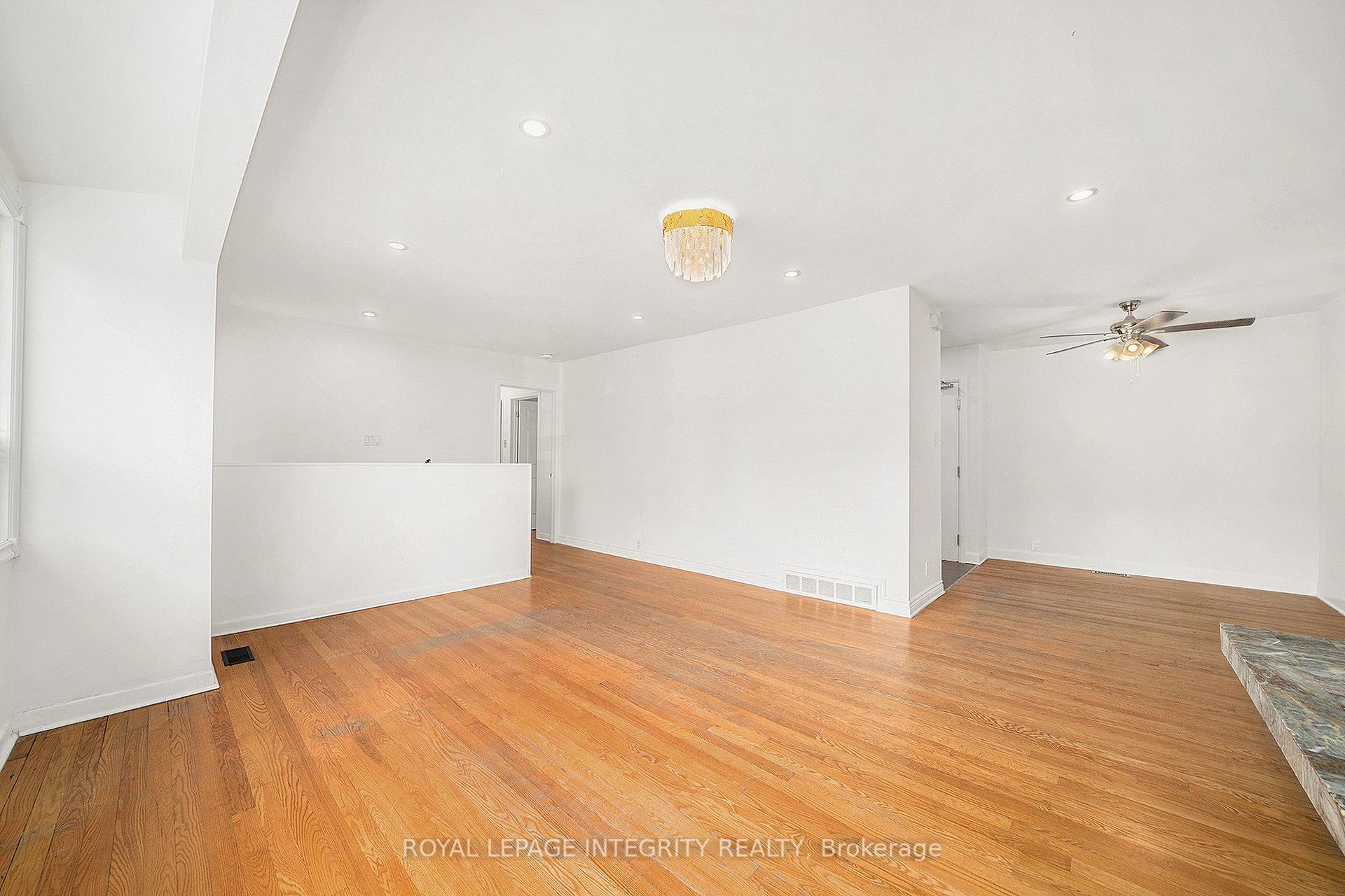 Photo 6 of Unit A, 58 Wigan Drive, Ottawa, Borden Farm/Stewart Farm/Carleton Heights/Parkwood Hills — HOMEH