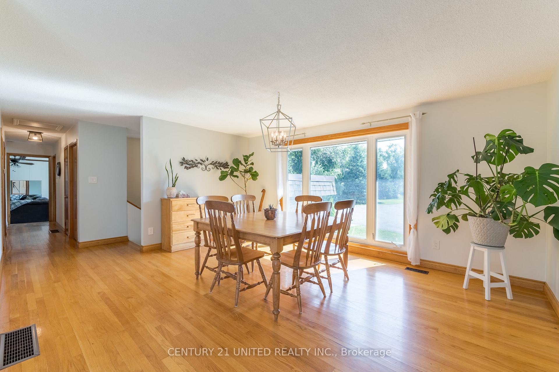Photo 10 of 1496 Bradfield Road, Douro-Dummer — HOMEH