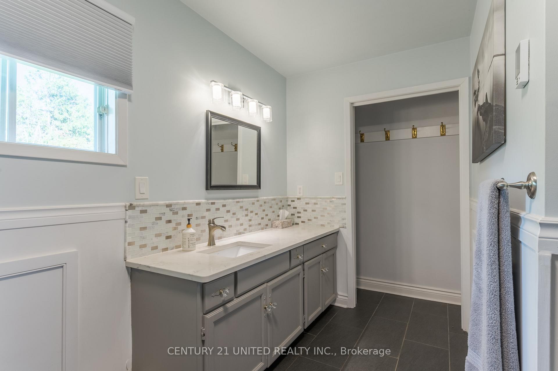 Photo 29 of 1496 Bradfield Road, Douro-Dummer — HOMEH