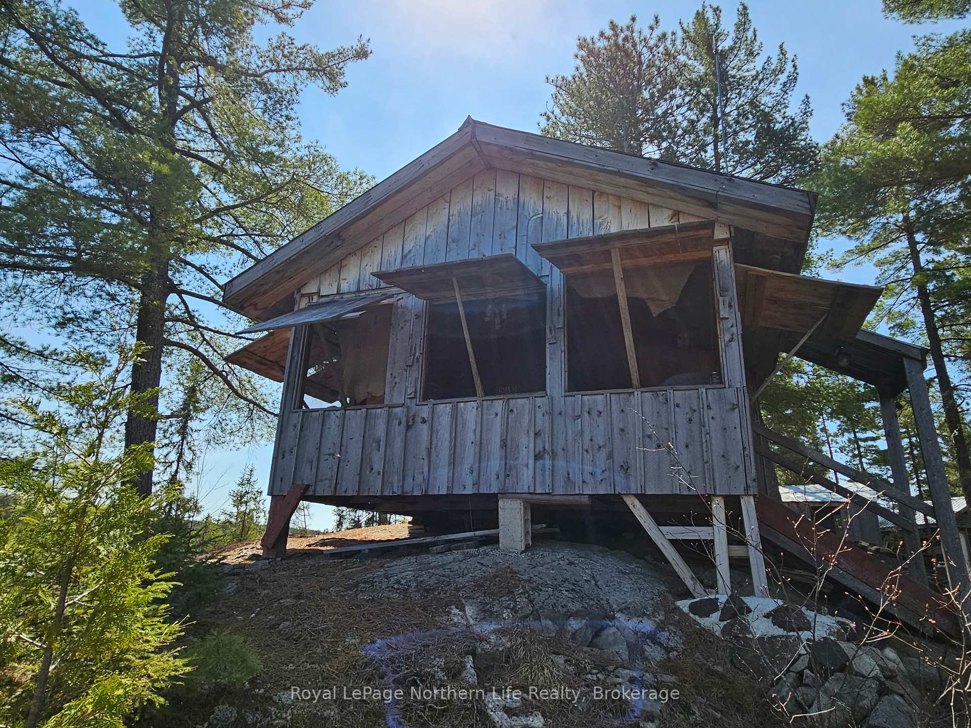 Front of 16 Hansen Lake Island A