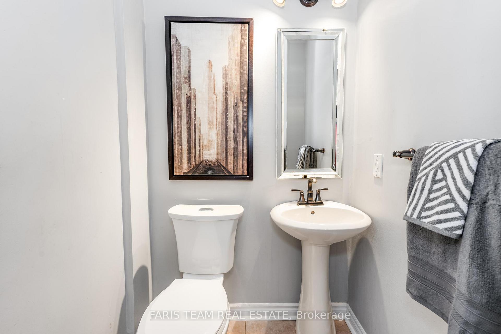 Photo 10 of 121 Nicholson Drive, Barrie, Ardagh — HOMEH