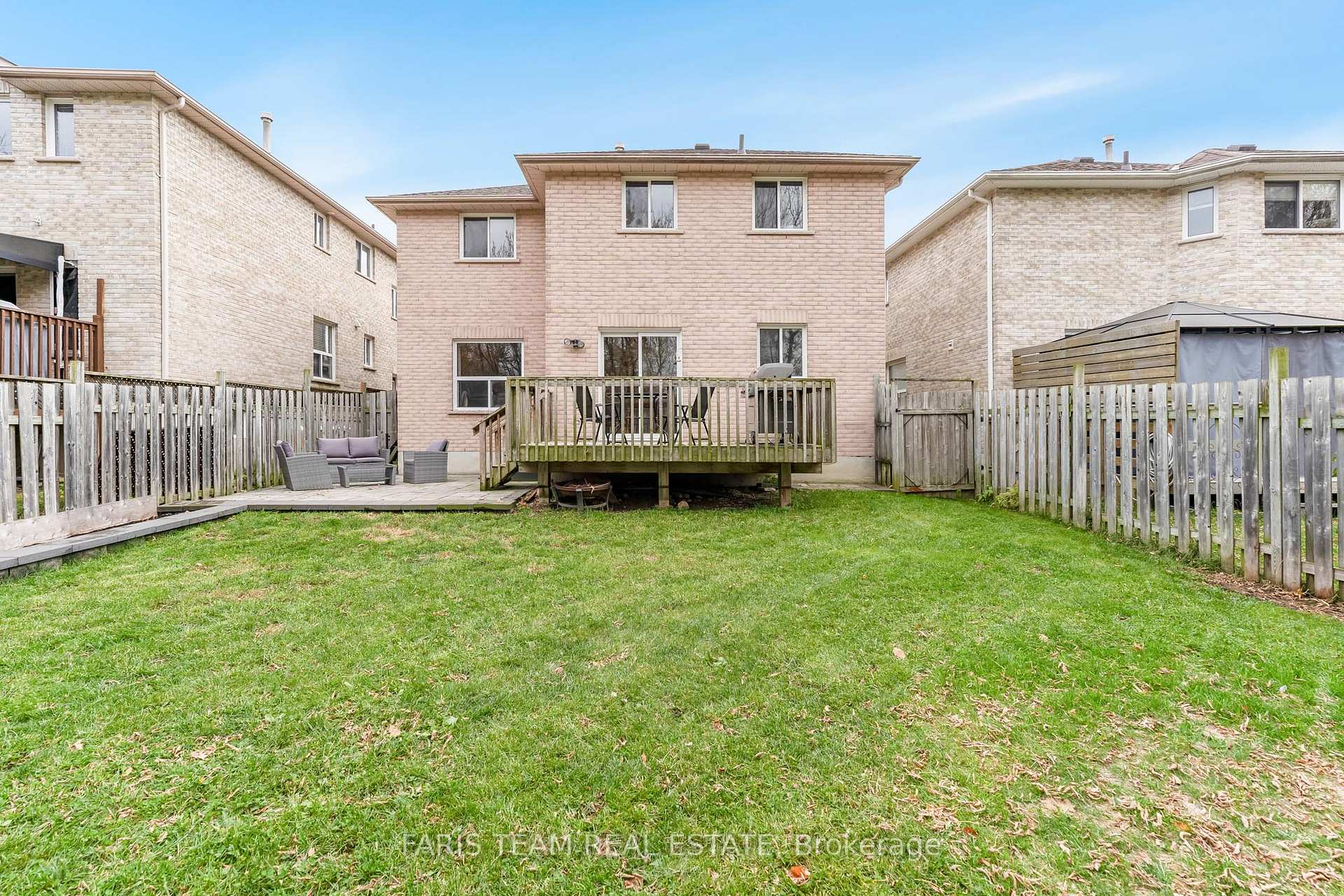 Photo 24 of 121 Nicholson Drive, Barrie, Ardagh — HOMEH