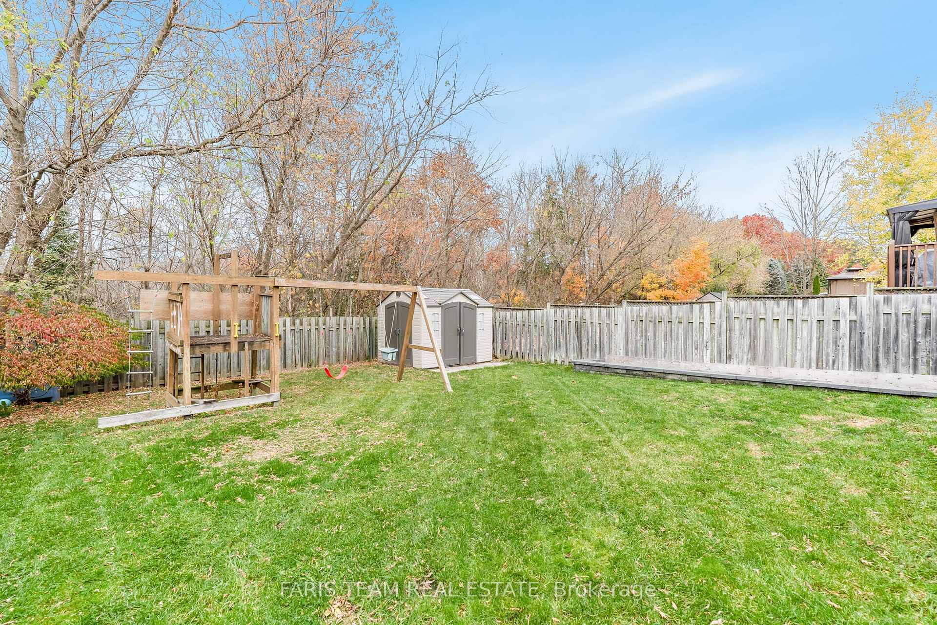 Photo 25 of 121 Nicholson Drive, Barrie, Ardagh — HOMEH