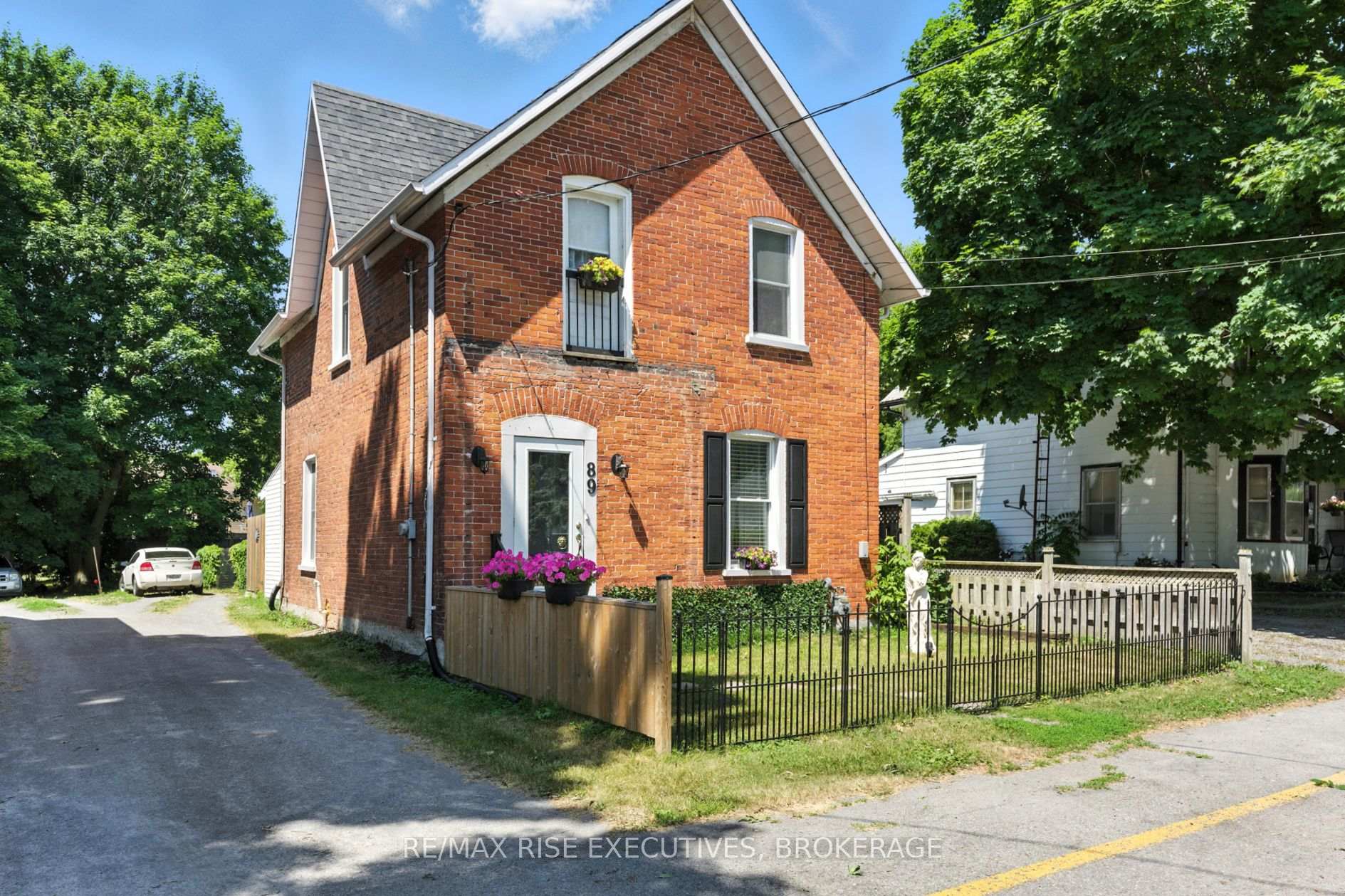 Photo 2 of 89 Mill Street, Deseronto, Deseronto (Town) — HOMEH
