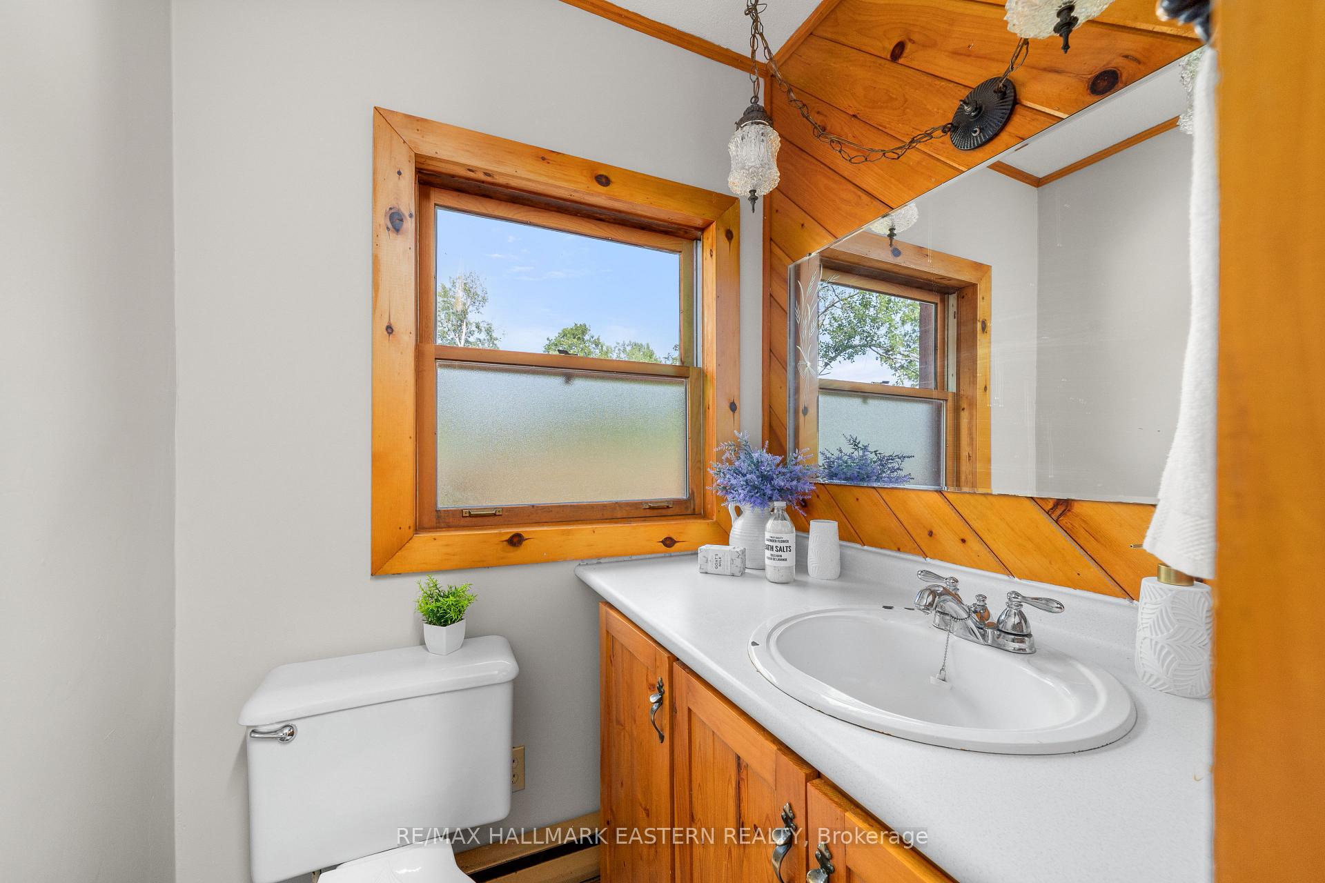 Photo 27 of 939 Centre Road, Douro-Dummer — HOMEH