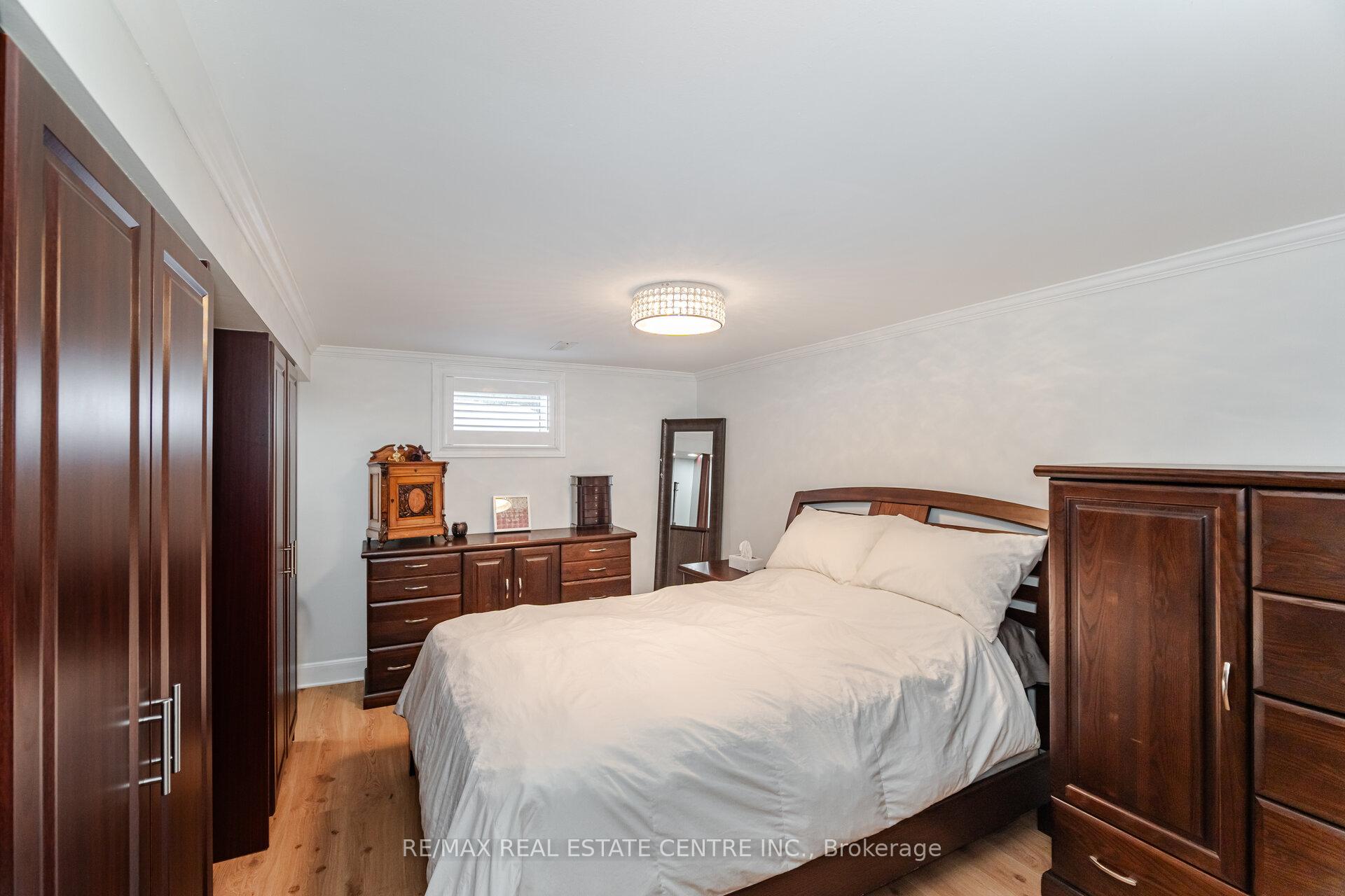 Photo 7 of 55 Mallard Crescent, Brampton, Central Park — HOMEH