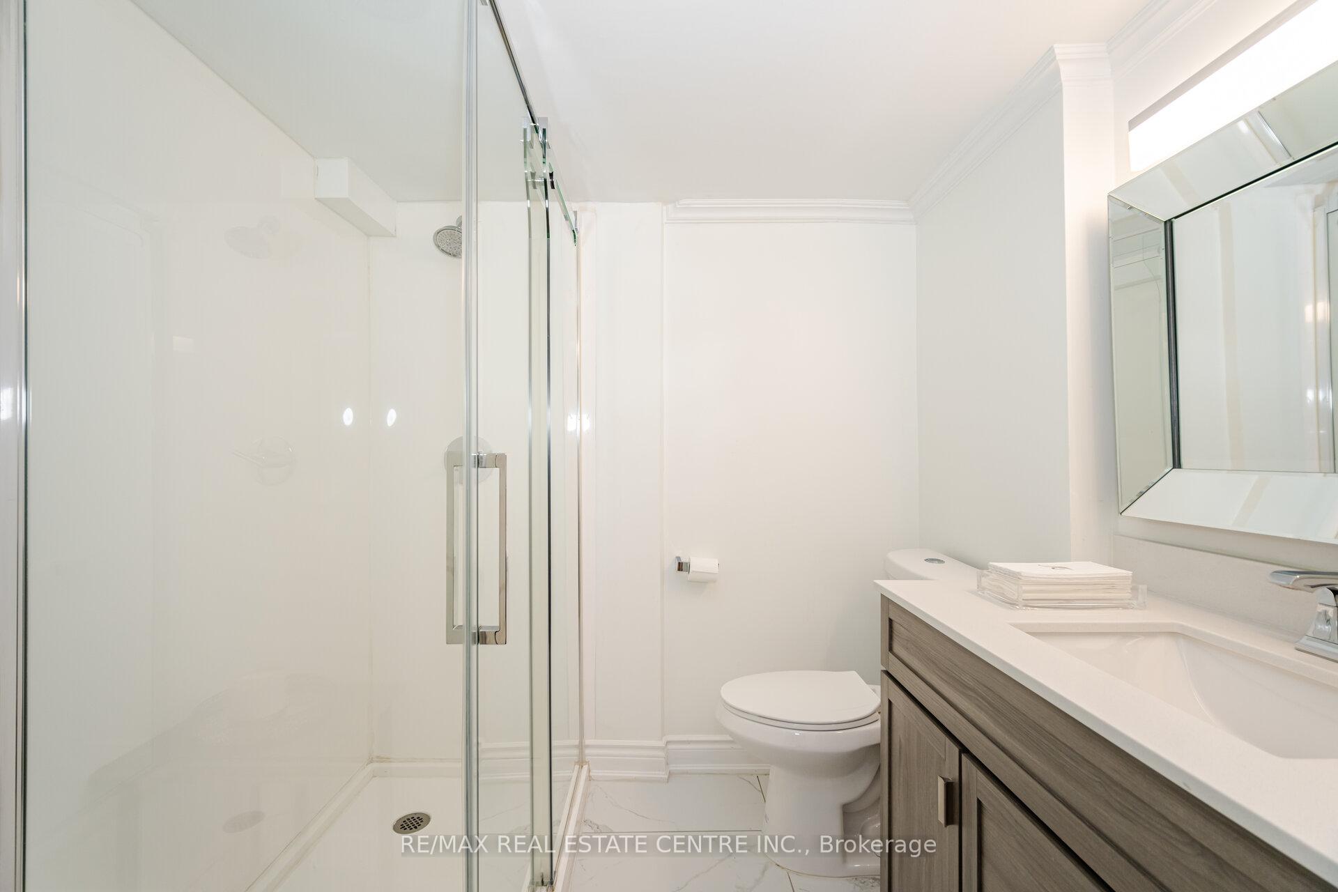 Photo 46 of 55 Mallard Crescent, Brampton, Central Park — HOMEH