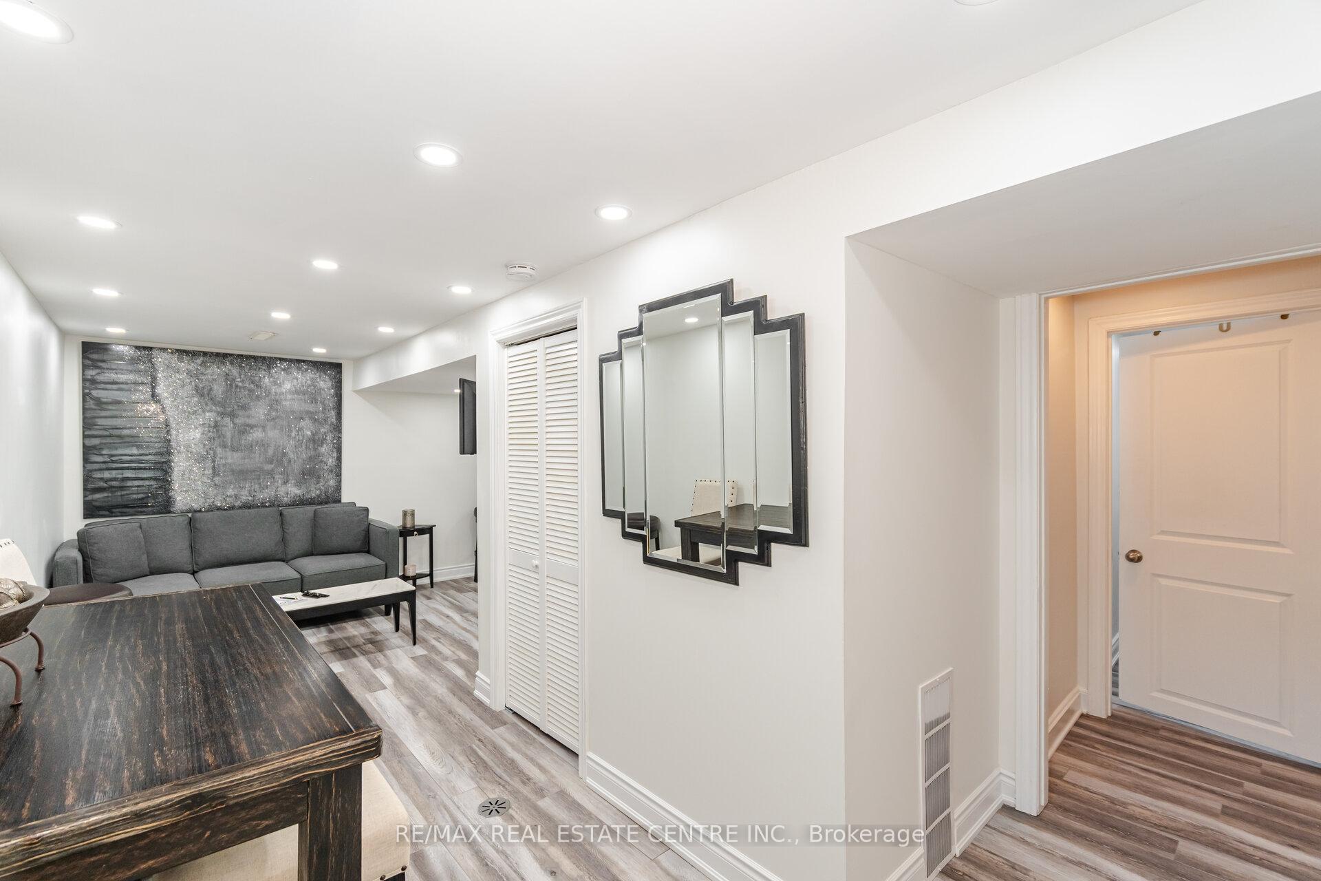 Photo 6 of 55 Mallard Crescent, Brampton, Central Park — HOMEH