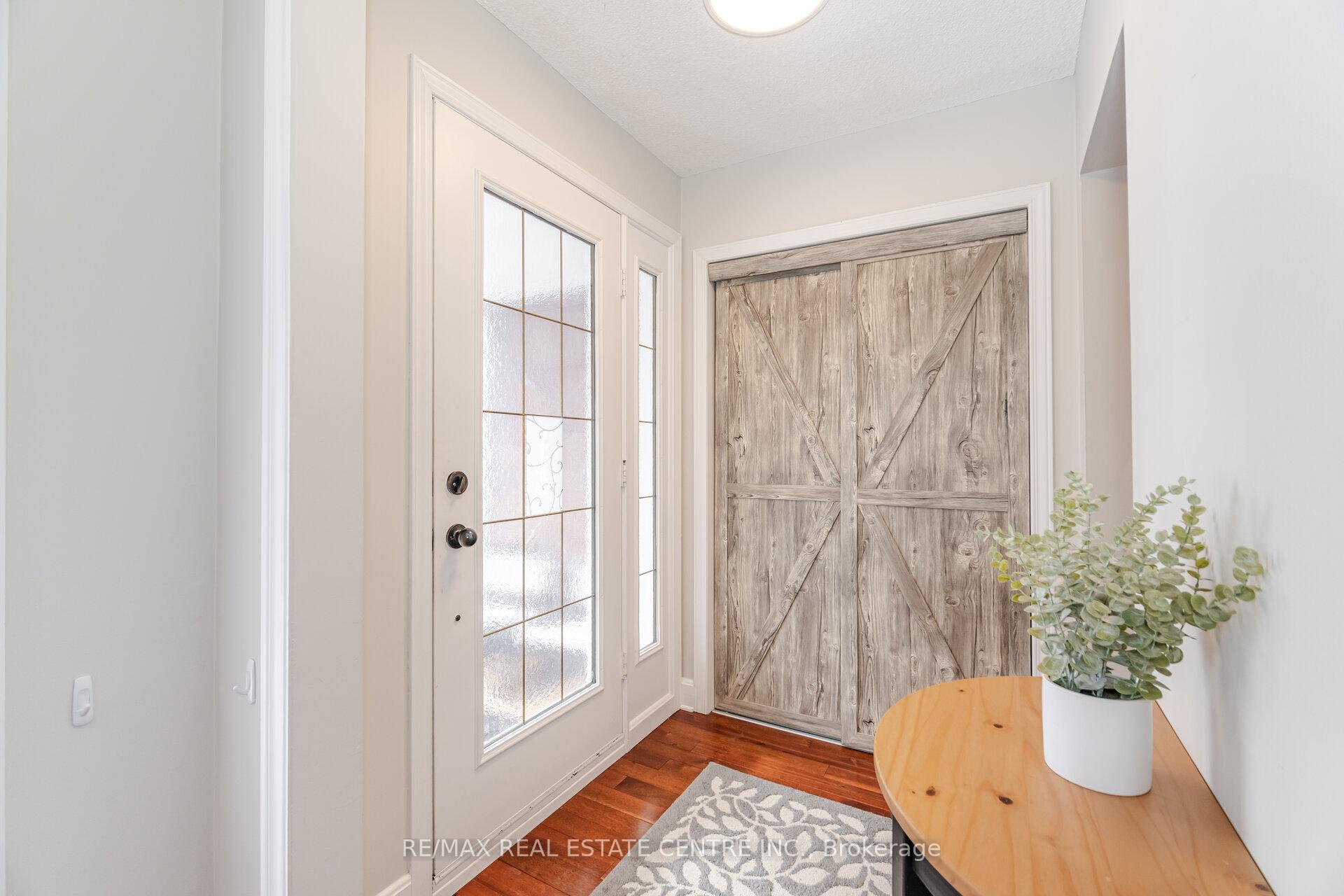 Photo 23 of 55 Mallard Crescent, Brampton, Central Park — HOMEH