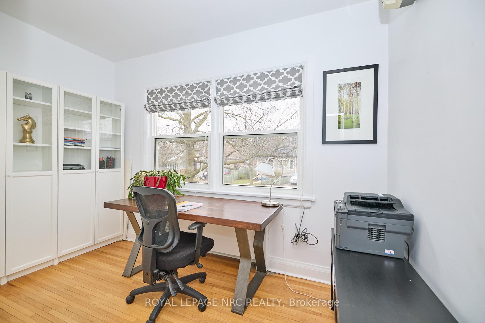 Photo 17 of 157 South Drive S, St. Catharines, Old Glenridge — HOMEH