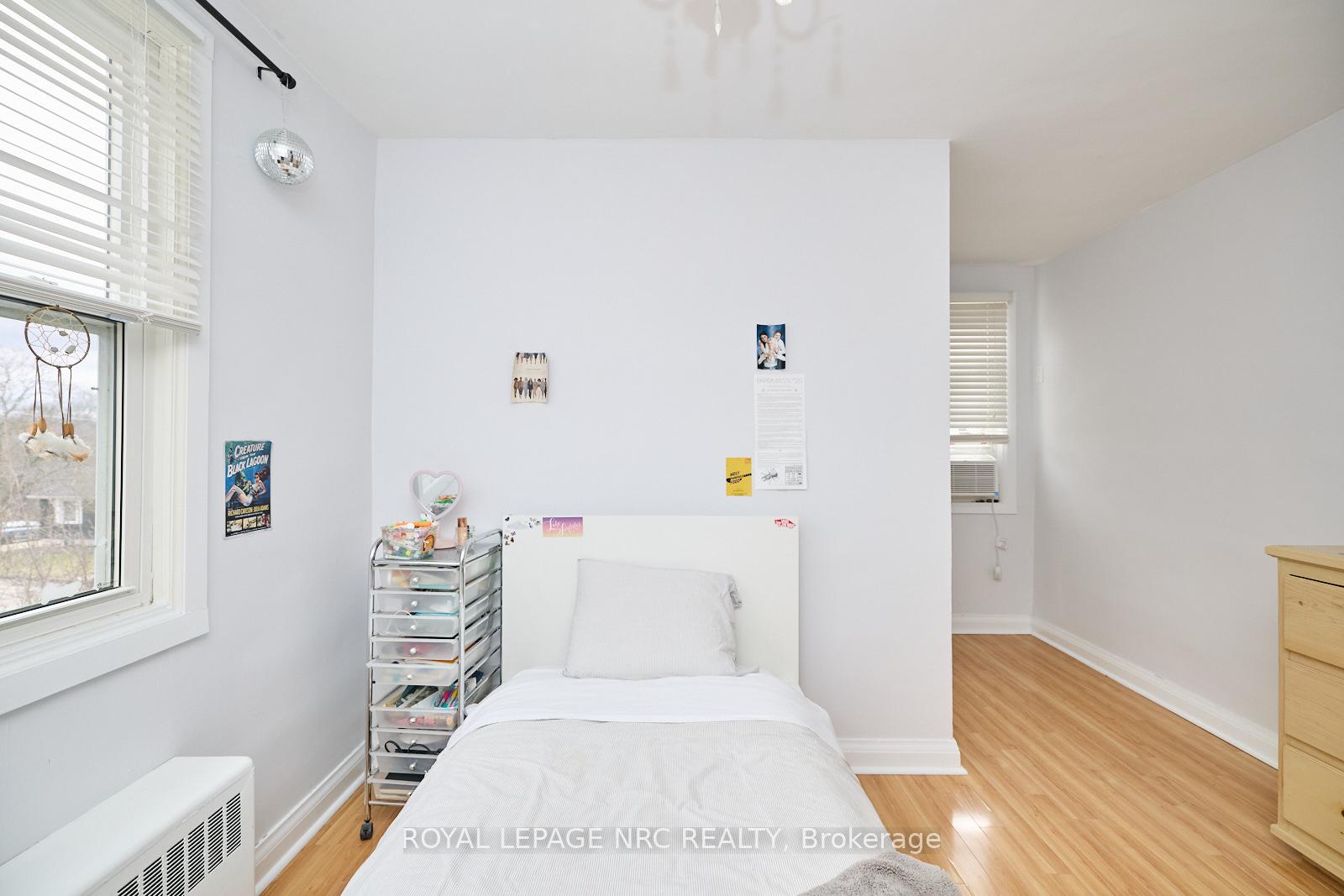 Photo 31 of 157 South Drive S, St. Catharines, Old Glenridge — HOMEH