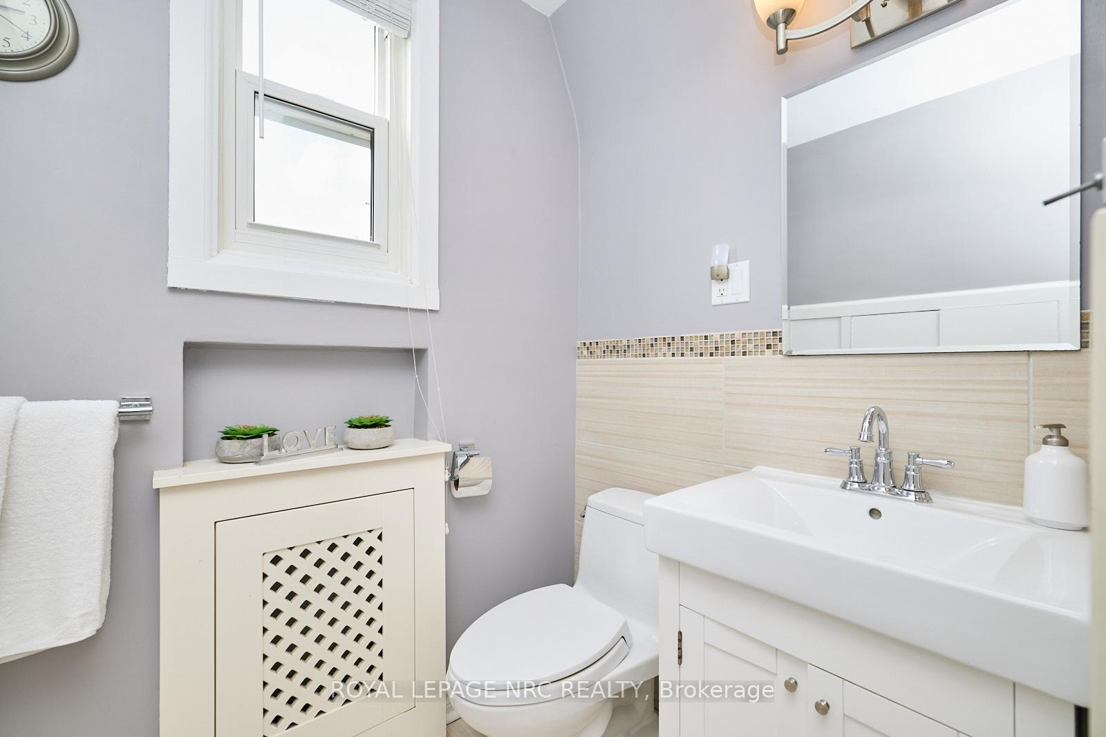 Photo 32 of 157 South Drive S, St. Catharines, Old Glenridge — HOMEH