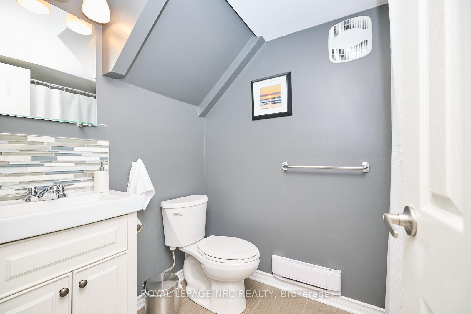 Photo 37 of 157 South Drive S, St. Catharines, Old Glenridge — HOMEH
