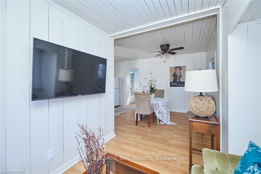 Photo 8 of 10 Colton Avenue, St. Catharines, Port Dalhousie — HOMEH