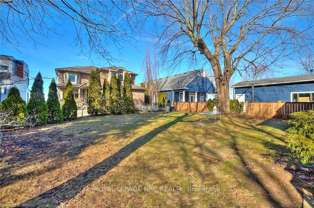 Photo 22 of 10 Colton Avenue, St. Catharines, Port Dalhousie — HOMEH