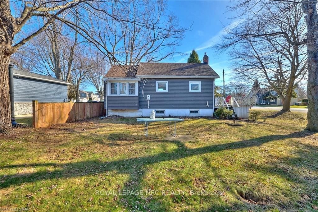 Photo 24 of 10 Colton Avenue, St. Catharines, Port Dalhousie — HOMEH