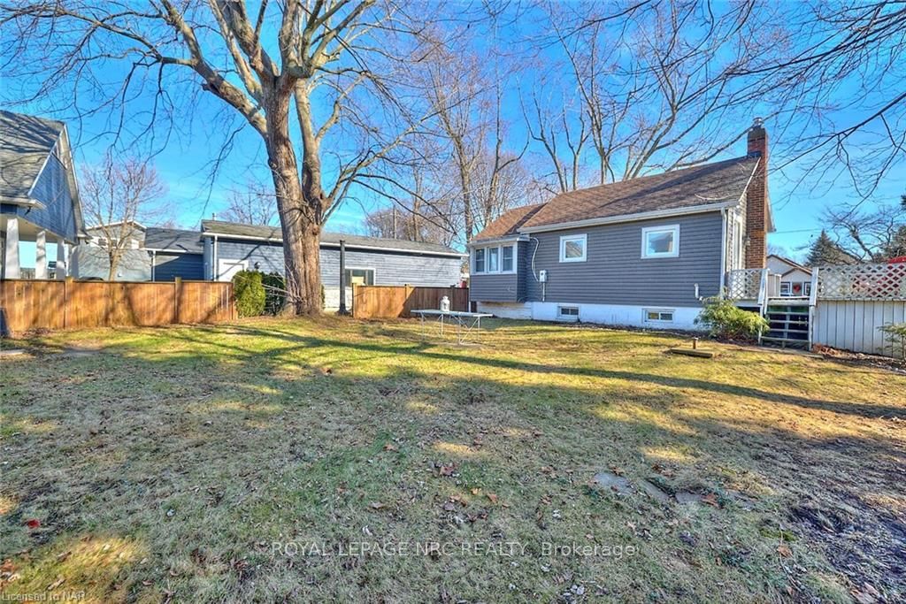 Photo 25 of 10 Colton Avenue, St. Catharines, Port Dalhousie — HOMEH