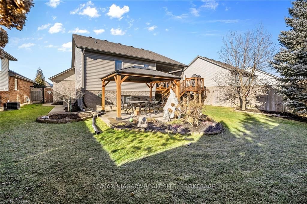 Photo 31 of 44 Vansickle Road, St. Catharines, Rykert/Vansickle — HOMEH