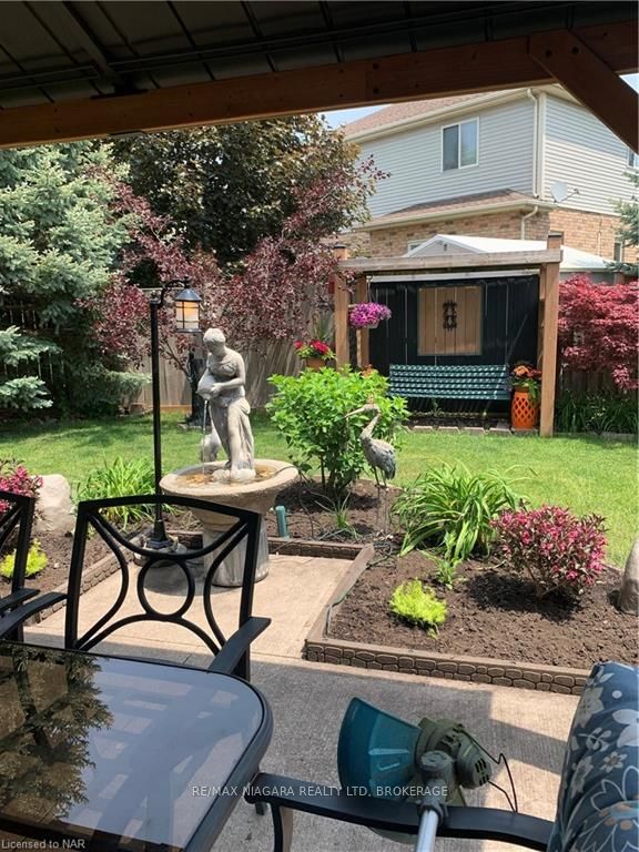 Photo 45 of 44 Vansickle Road, St. Catharines, Rykert/Vansickle — HOMEH