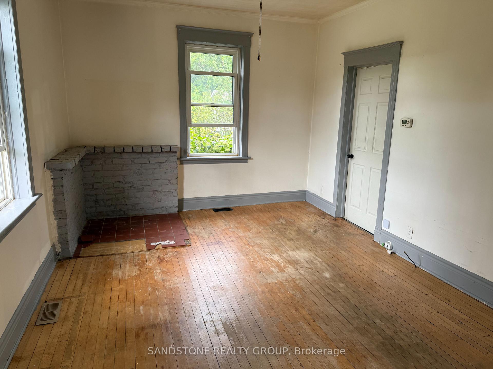 Photo 13 of 137 Simpson Street, Burk's Falls — HOMEH