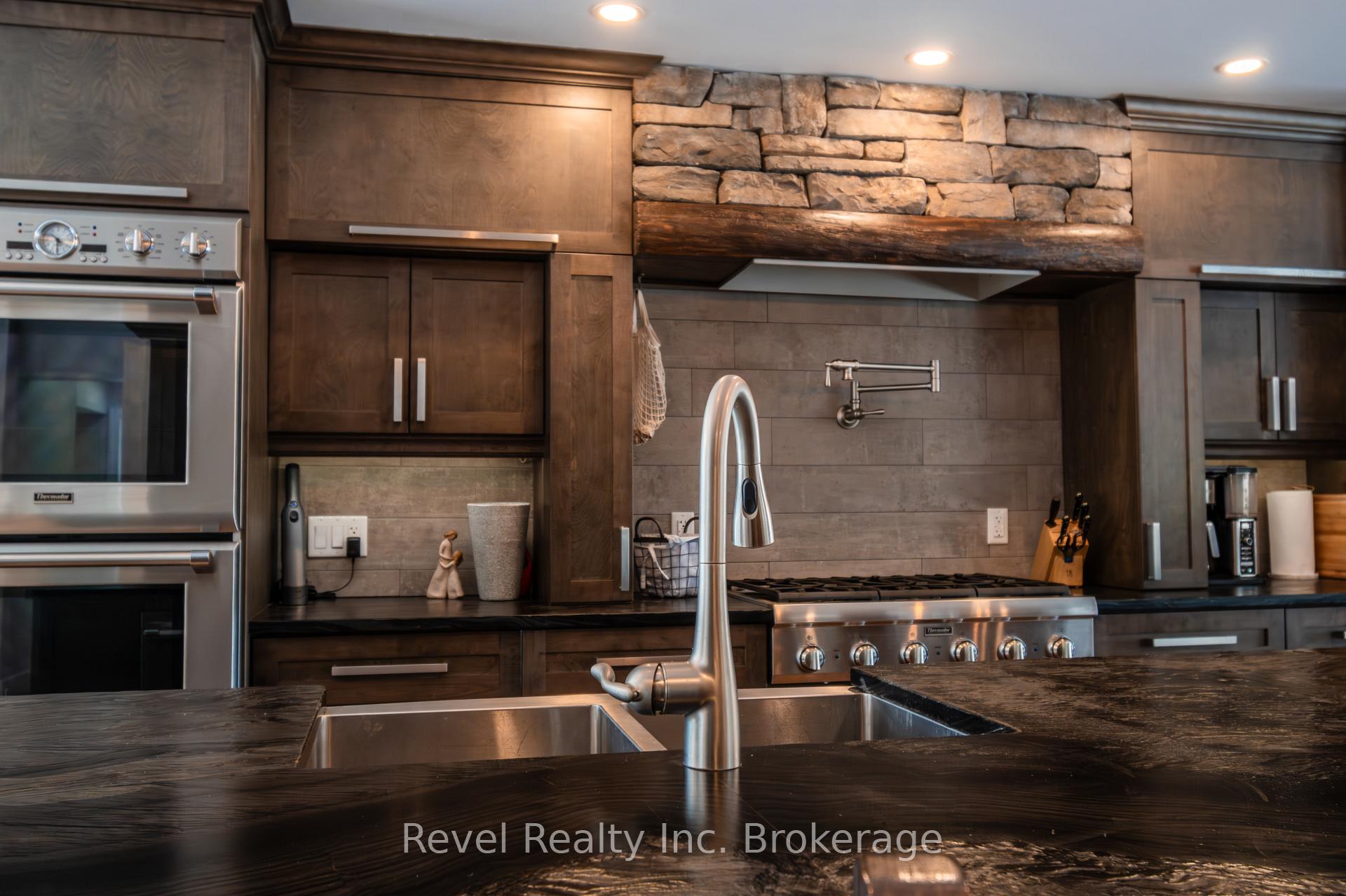 Photo 15 of 855 Highway 17 E, Bonfield — HOMEH