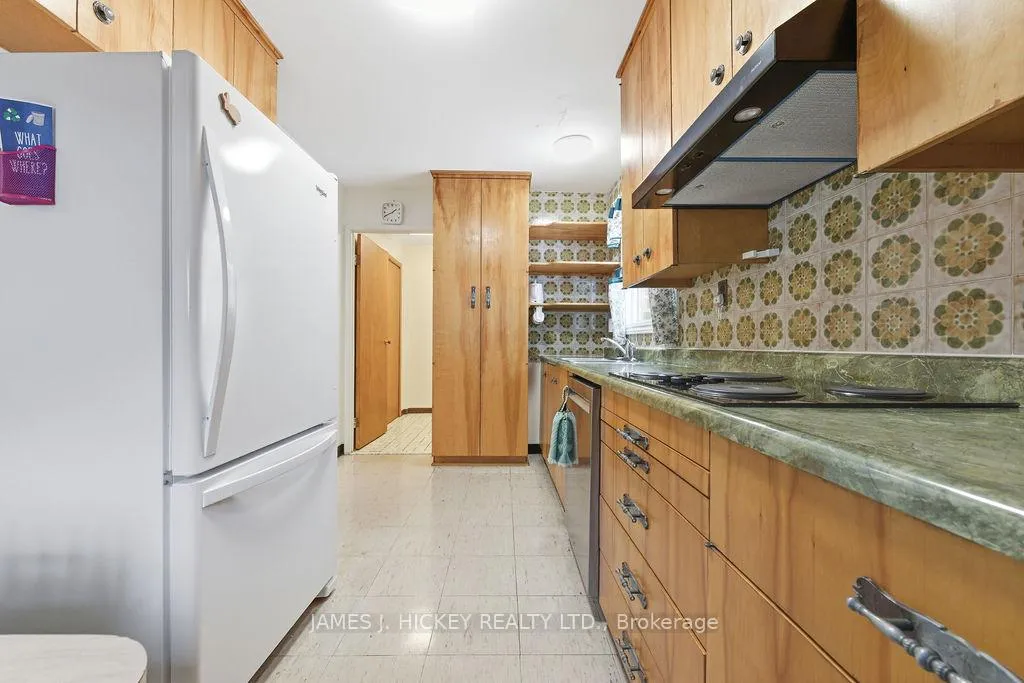 Photo 11 of 94 Glendale Avenue, Deep River — HOMEH