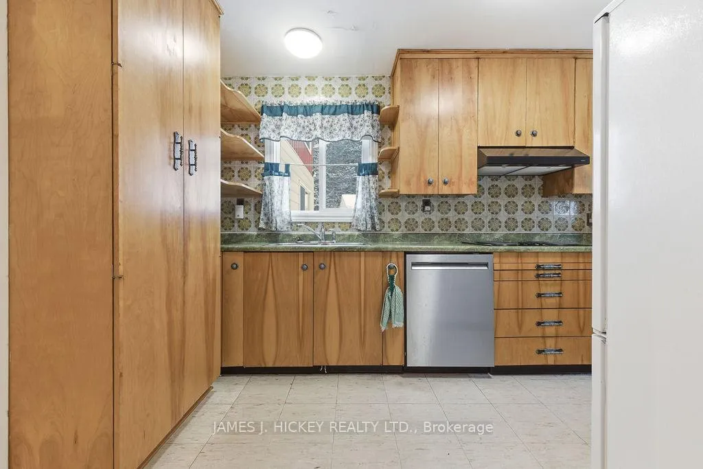 Photo 12 of 94 Glendale Avenue, Deep River — HOMEH