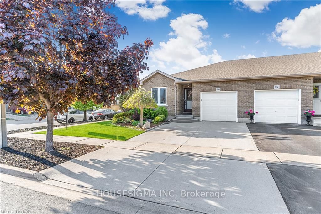 Photo 2 of 84 Avery Crescent, St. Catharines, Oakdale — HOMEH