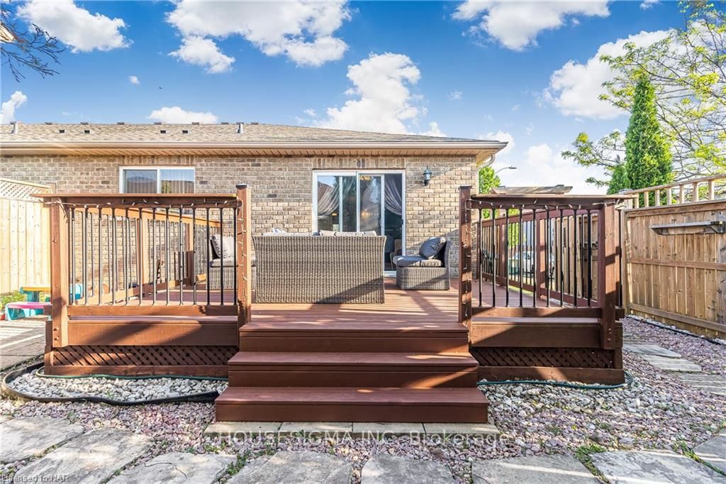 Photo 33 of 84 Avery Crescent, St. Catharines, Oakdale — HOMEH