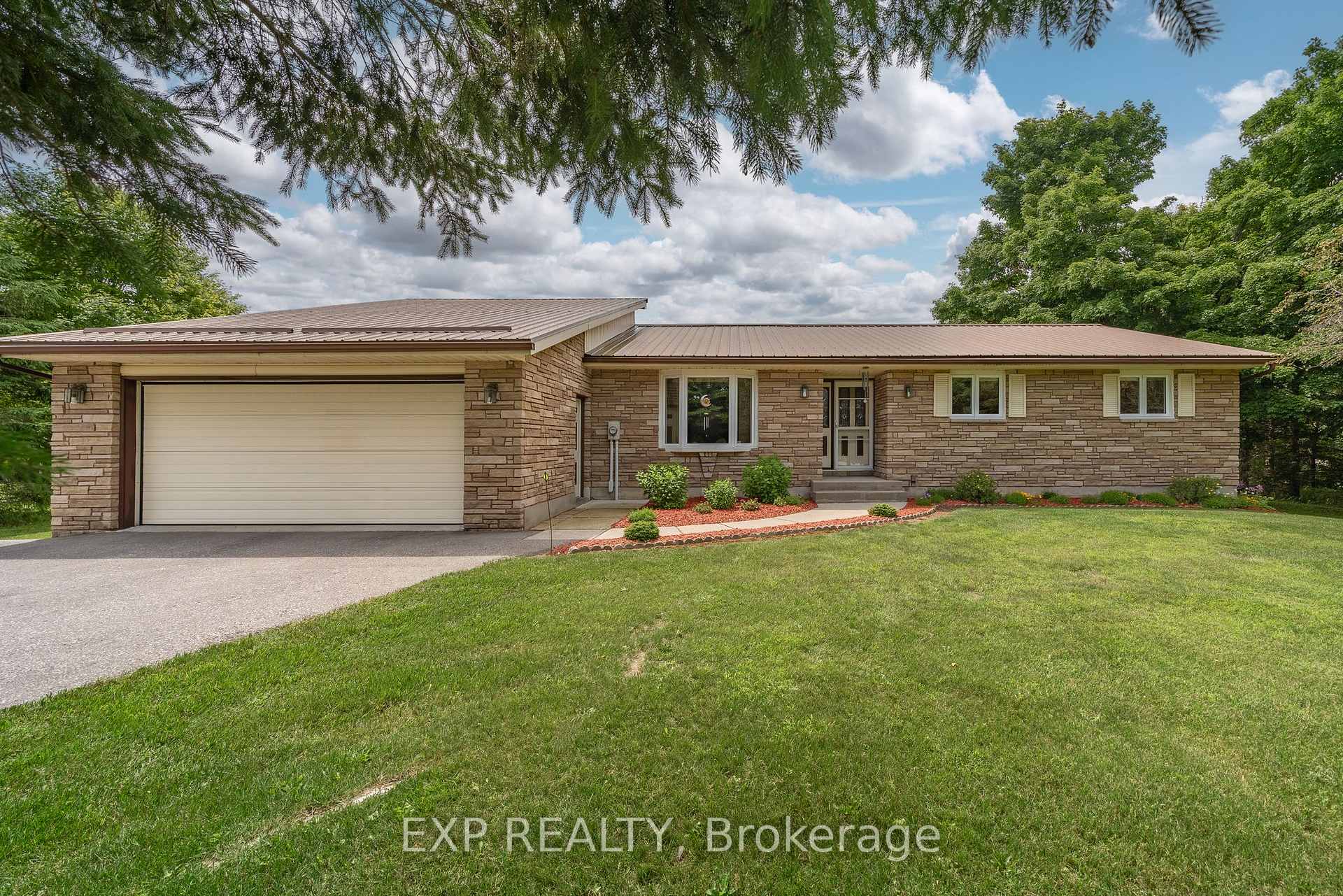 Photo 1 of 2106 County Road 30 N, Brighton, Rural Brighton — HOMEH