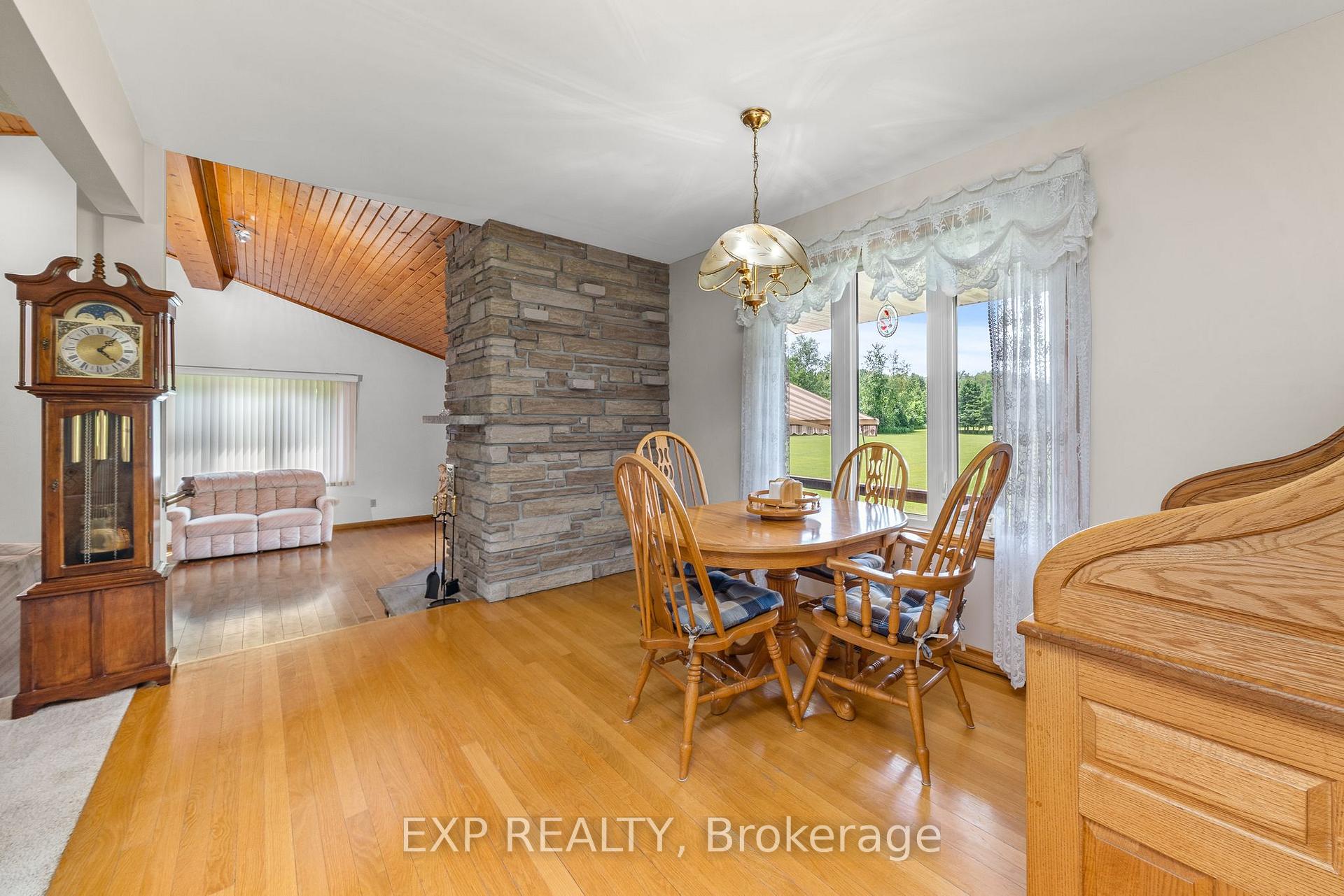 Photo 7 of 2106 County Road 30 N, Brighton, Rural Brighton — HOMEH