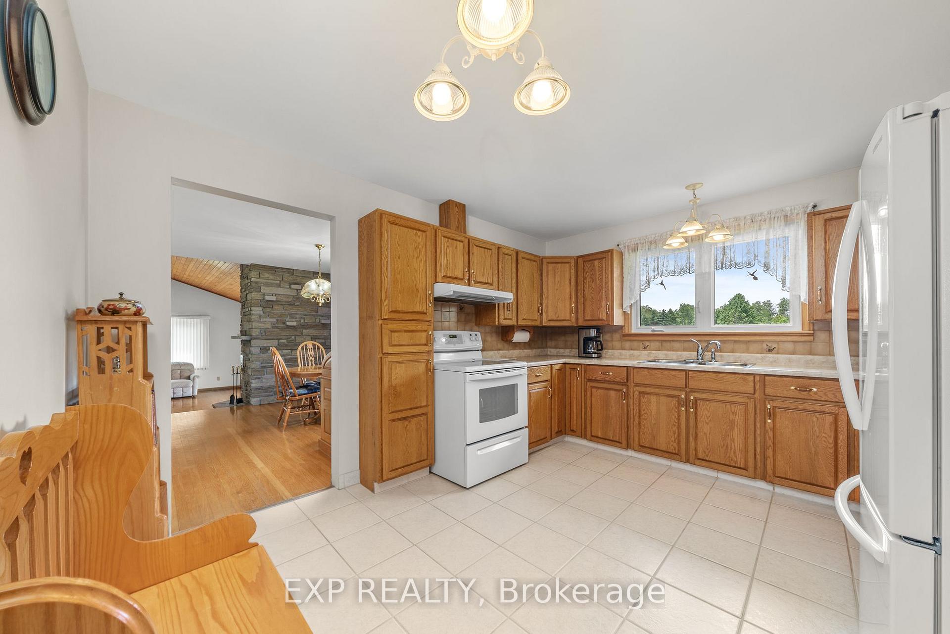 Photo 9 of 2106 County Road 30 N, Brighton, Rural Brighton — HOMEH