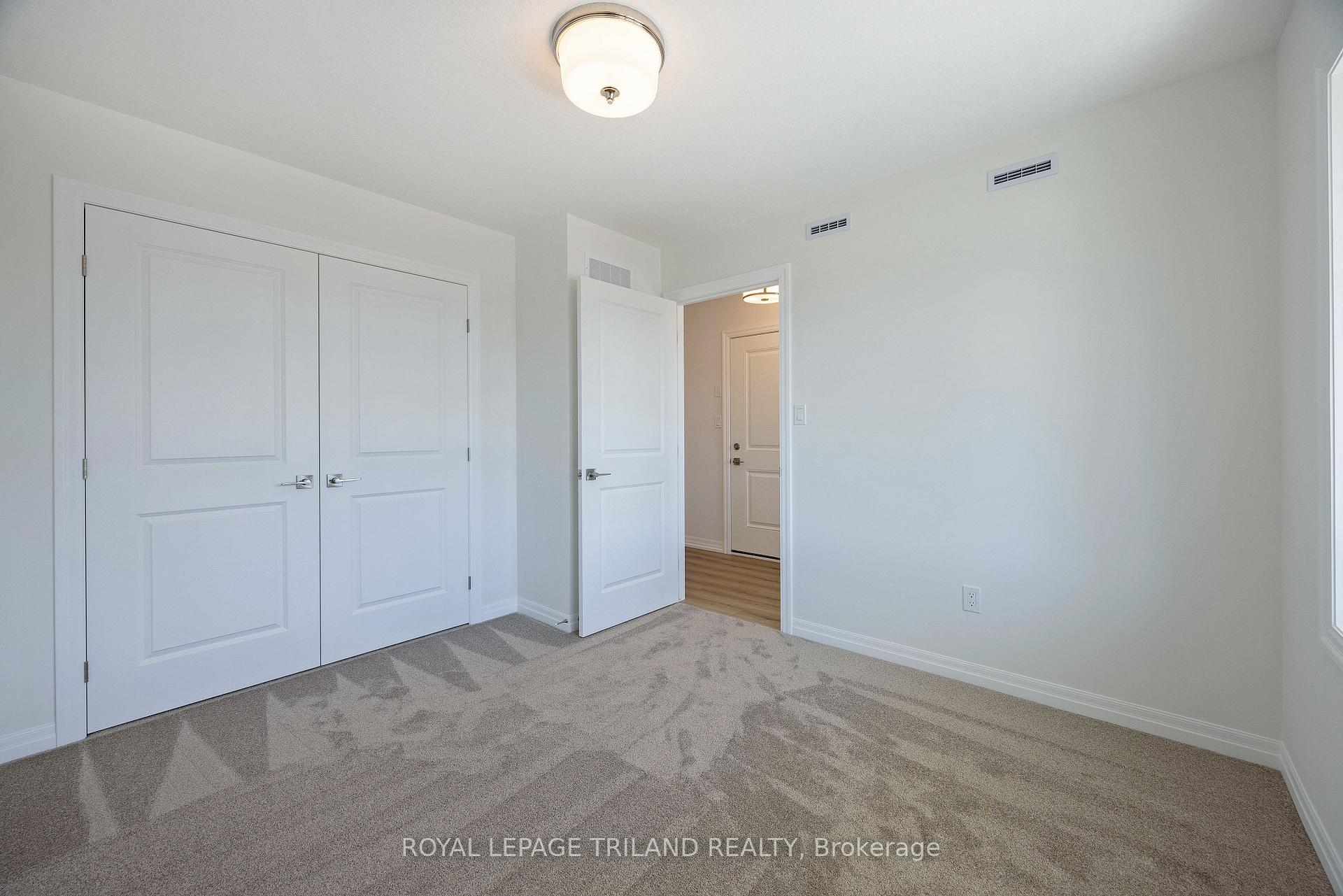Photo 5 of 168 Renaissance Drive, St. Thomas — HOMEH