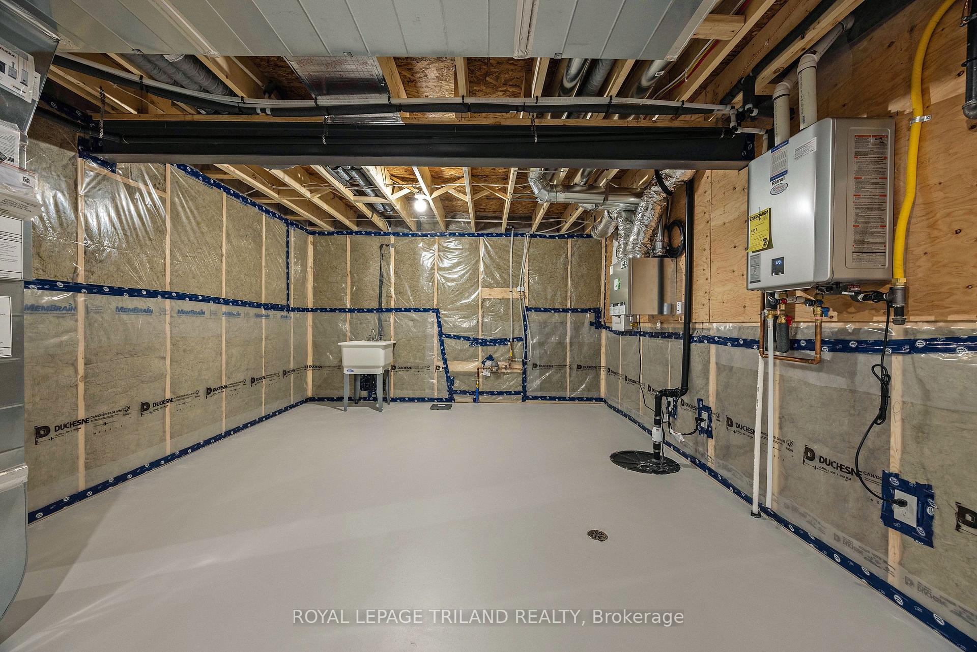 Photo 31 of 168 Renaissance Drive, St. Thomas — HOMEH