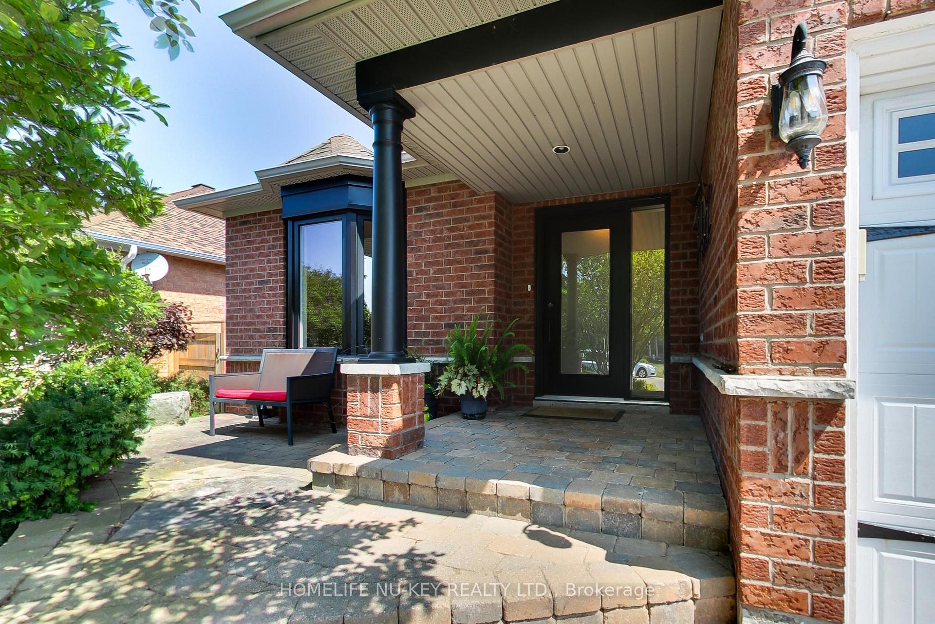 Photo 3 of 5 Duval Drive, Barrie, East Bayfield — HOMEH