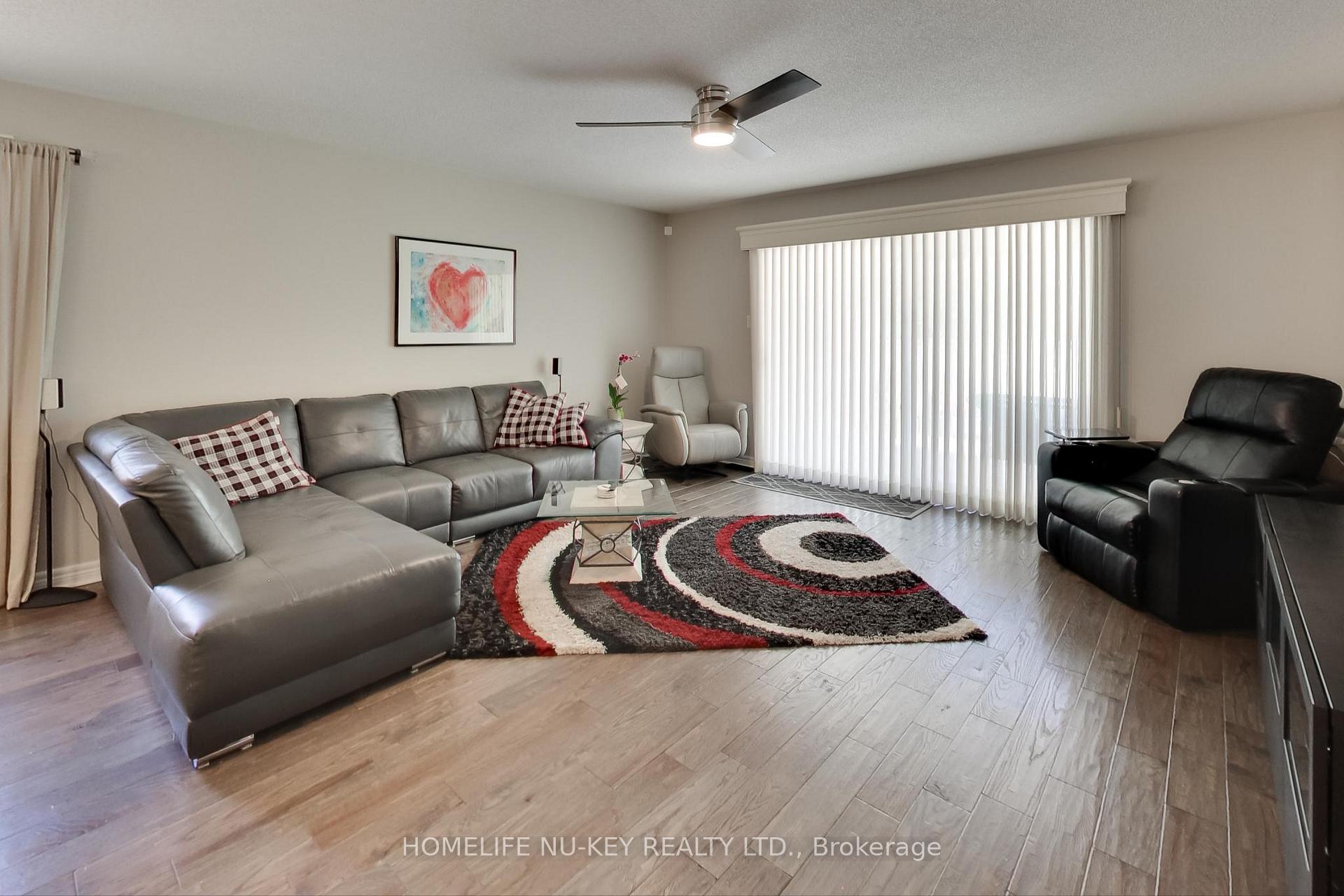 Photo 12 of 5 Duval Drive, Barrie, East Bayfield — HOMEH