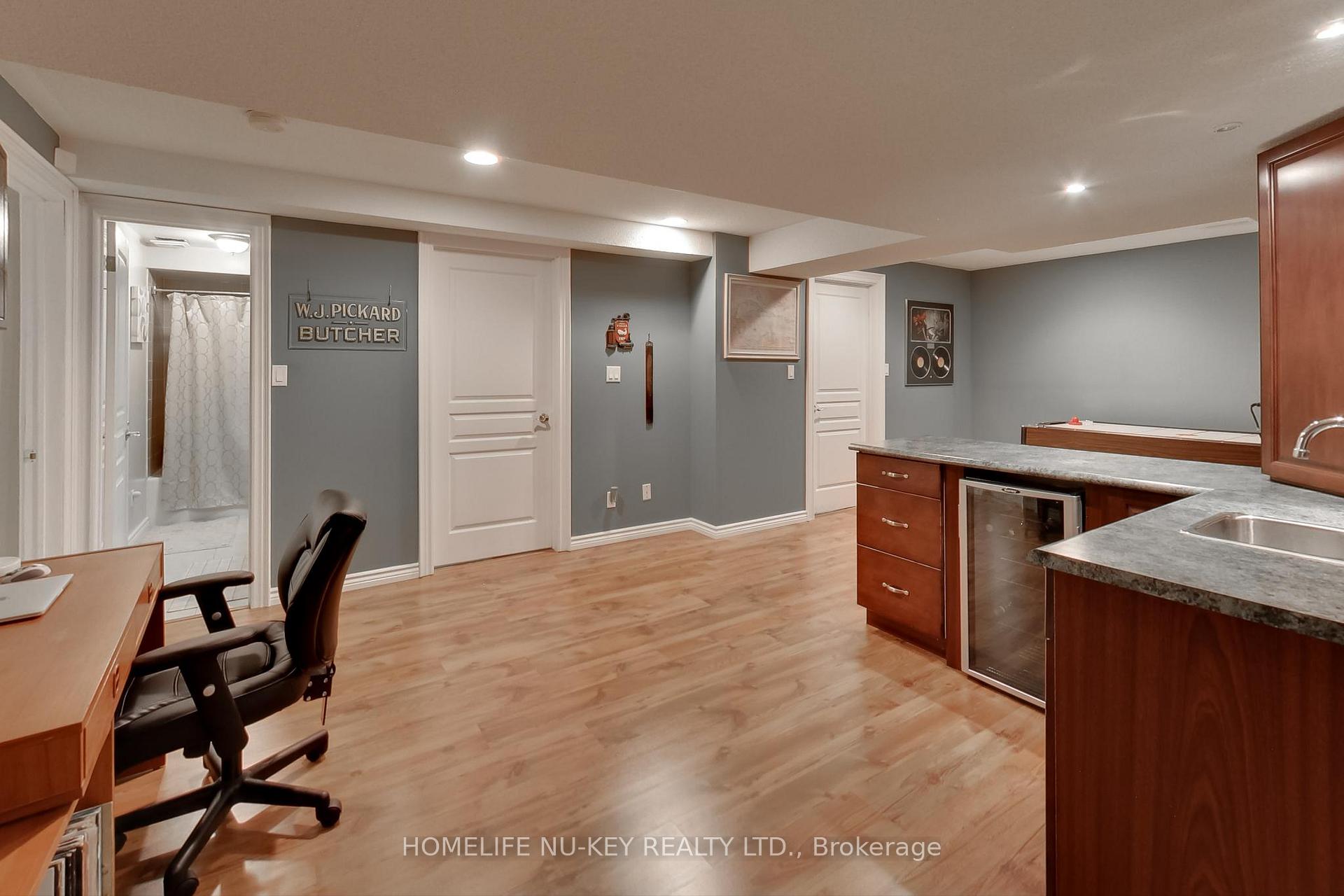 Photo 29 of 5 Duval Drive, Barrie, East Bayfield — HOMEH